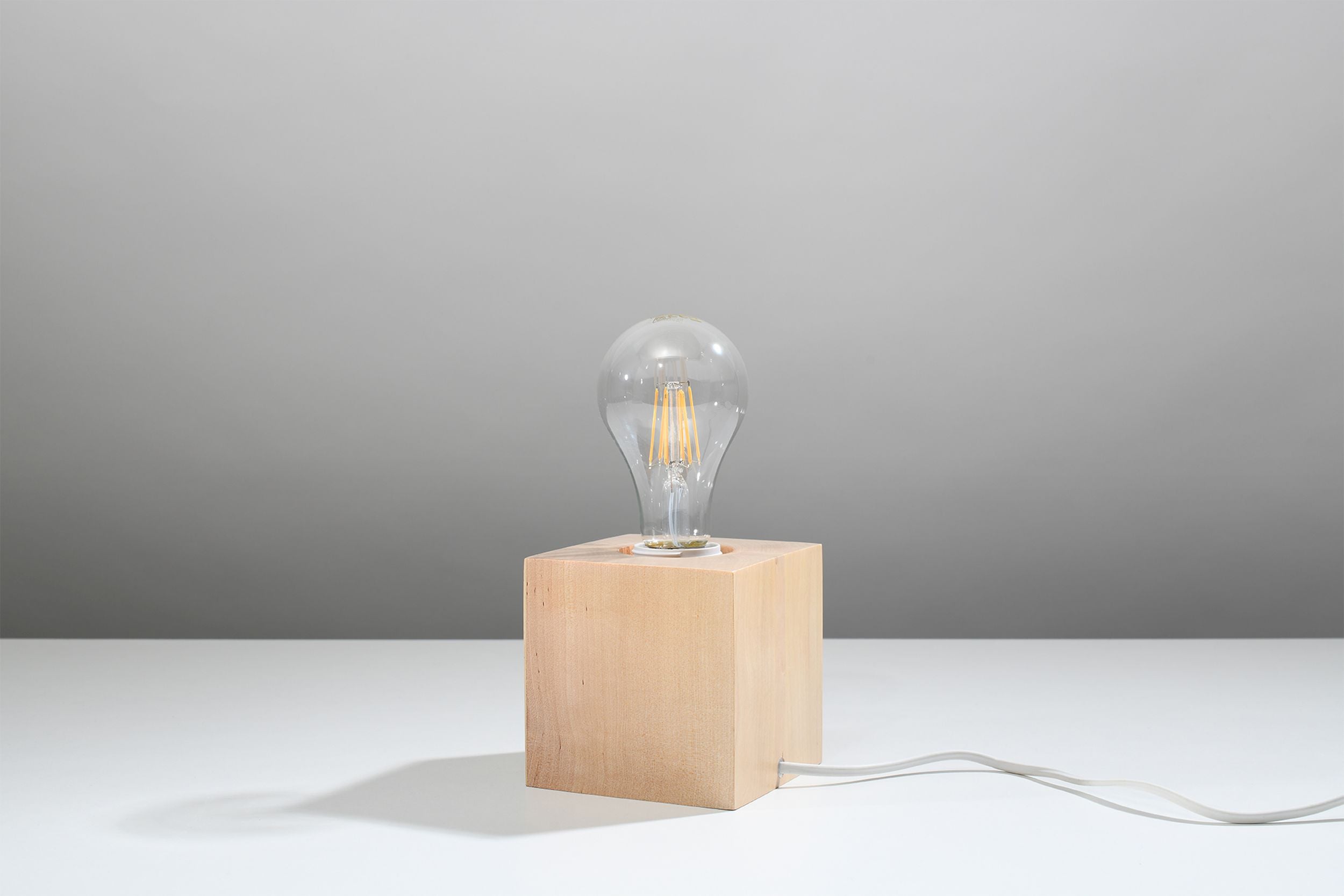 Lampa stołowa Obett 10x10 cm naturalne drewno