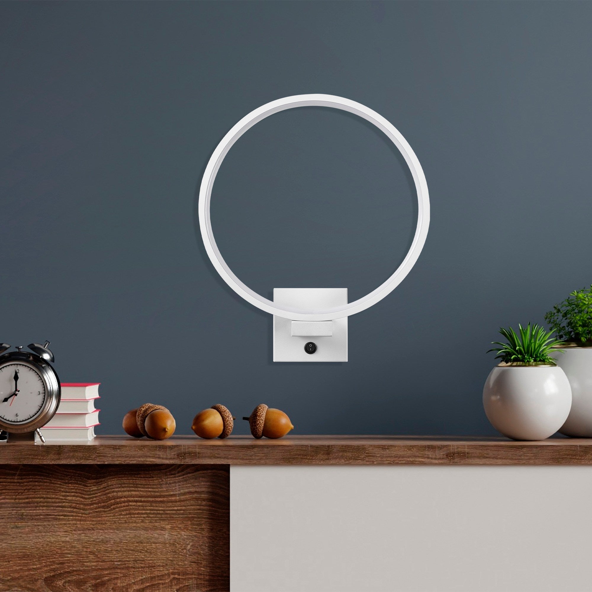 Lampa ścienna Soyally biała