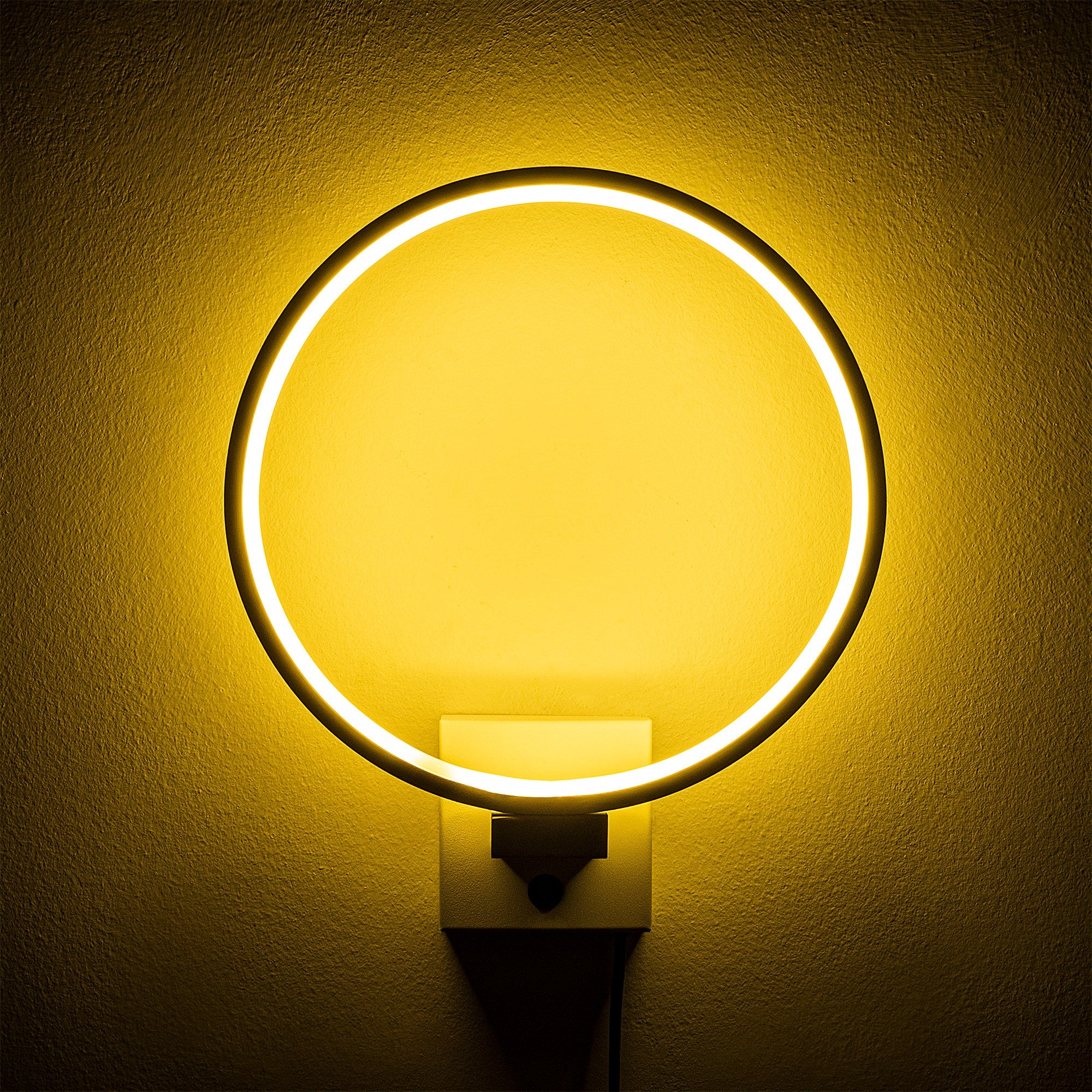 Lampa ścienna Soyally biała