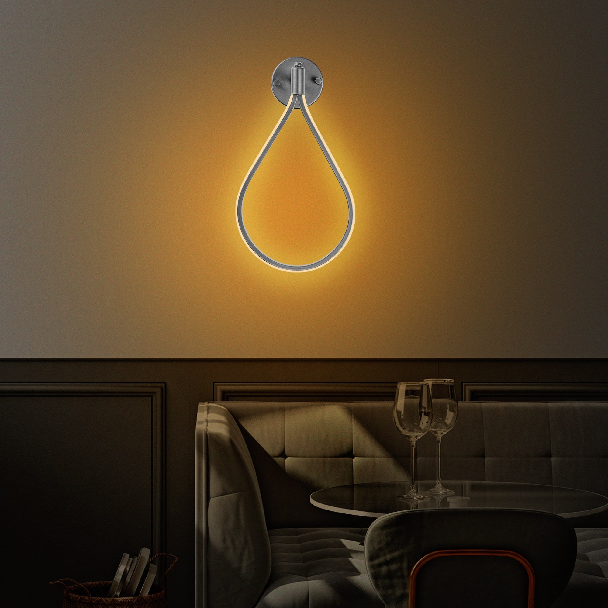 Lampa ścienna Gotory chromowana