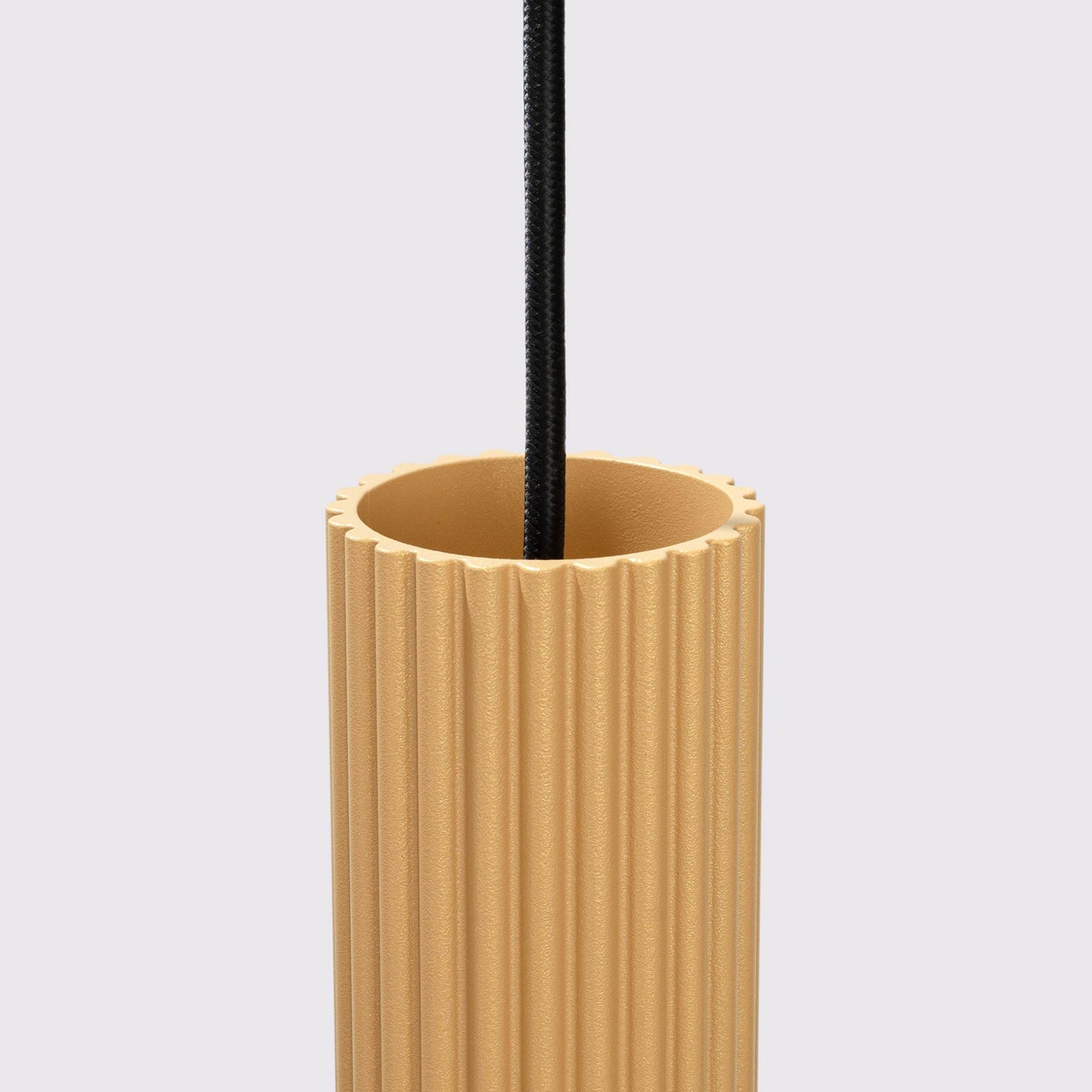 Lampa wisząca Karbon x3 złota