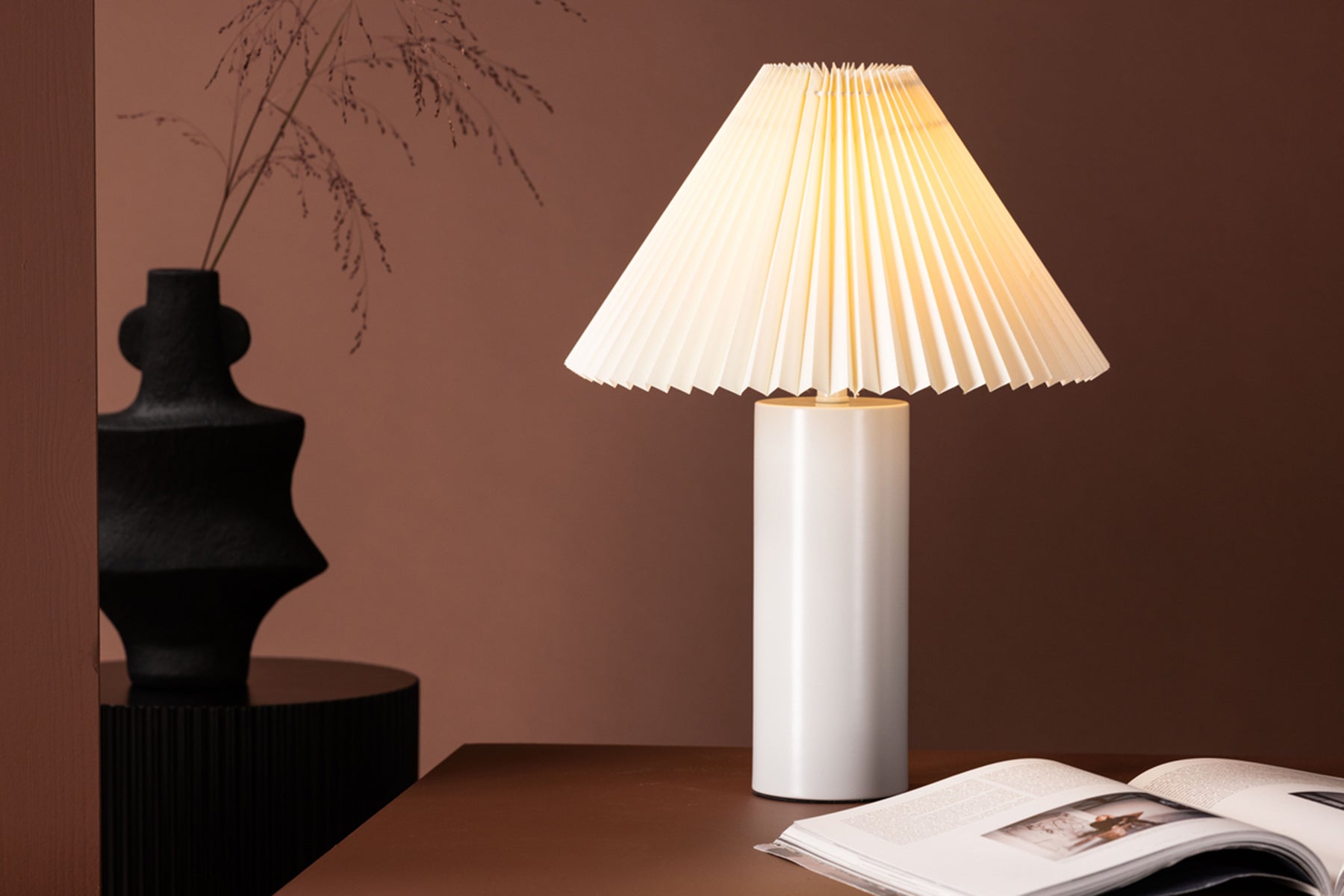 Lampa stołowa Largin 45 cm kremowa
