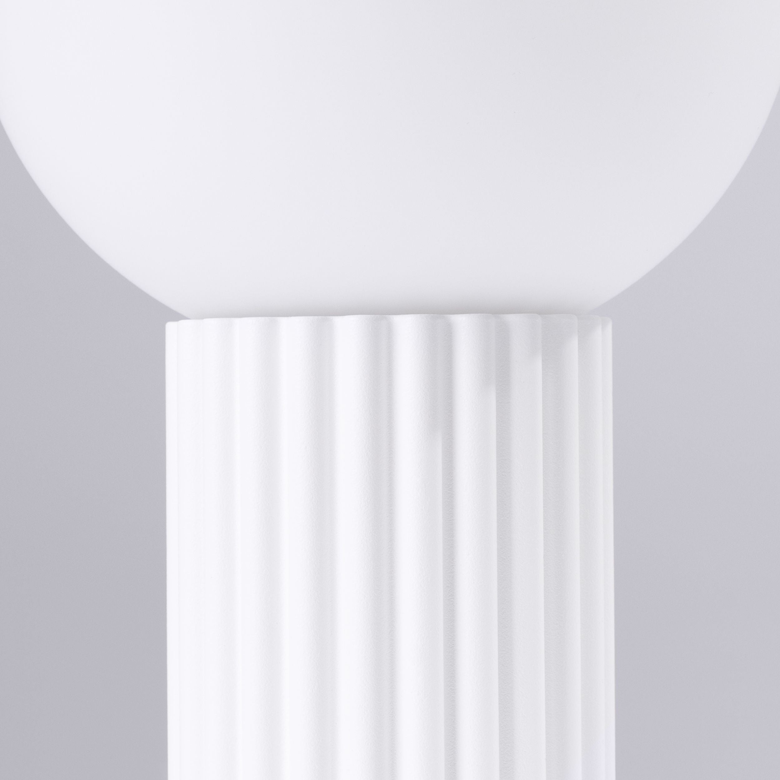 Lampa stołowa Halo biała