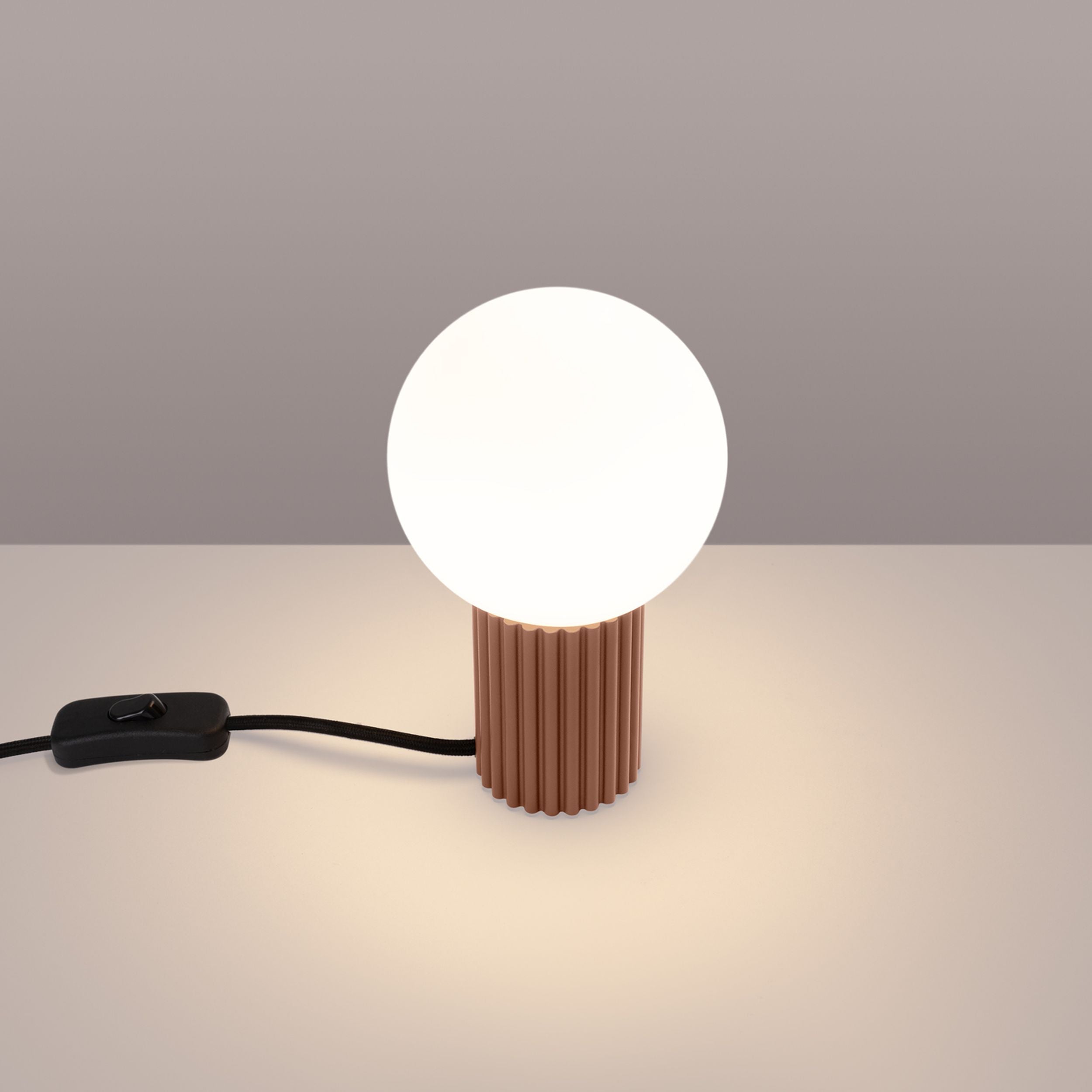 Lampa stołowa Halo mocca
