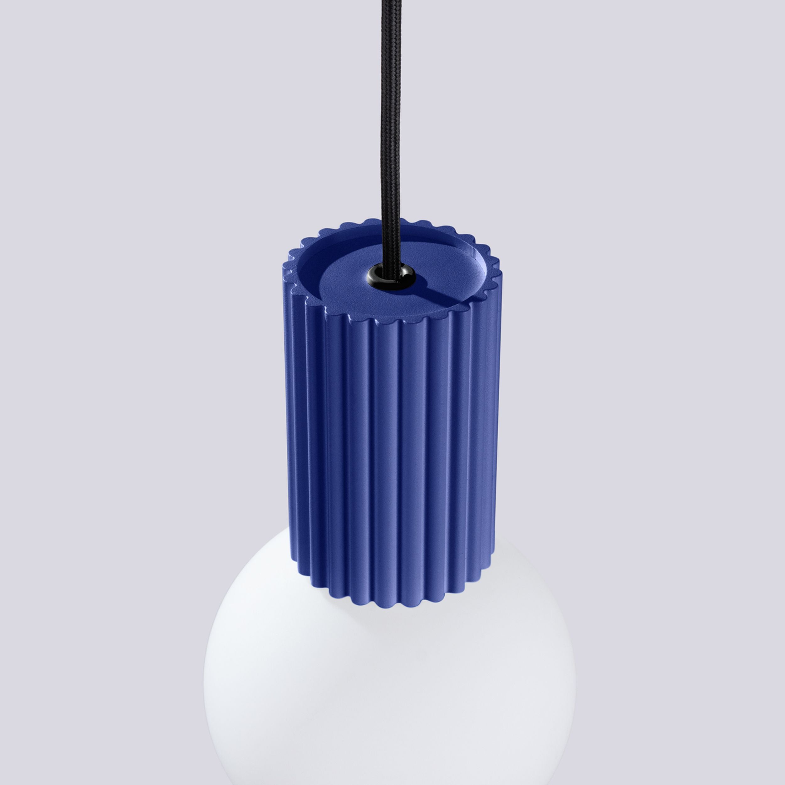 Lampa wisząca Halo 1 ultramaryna