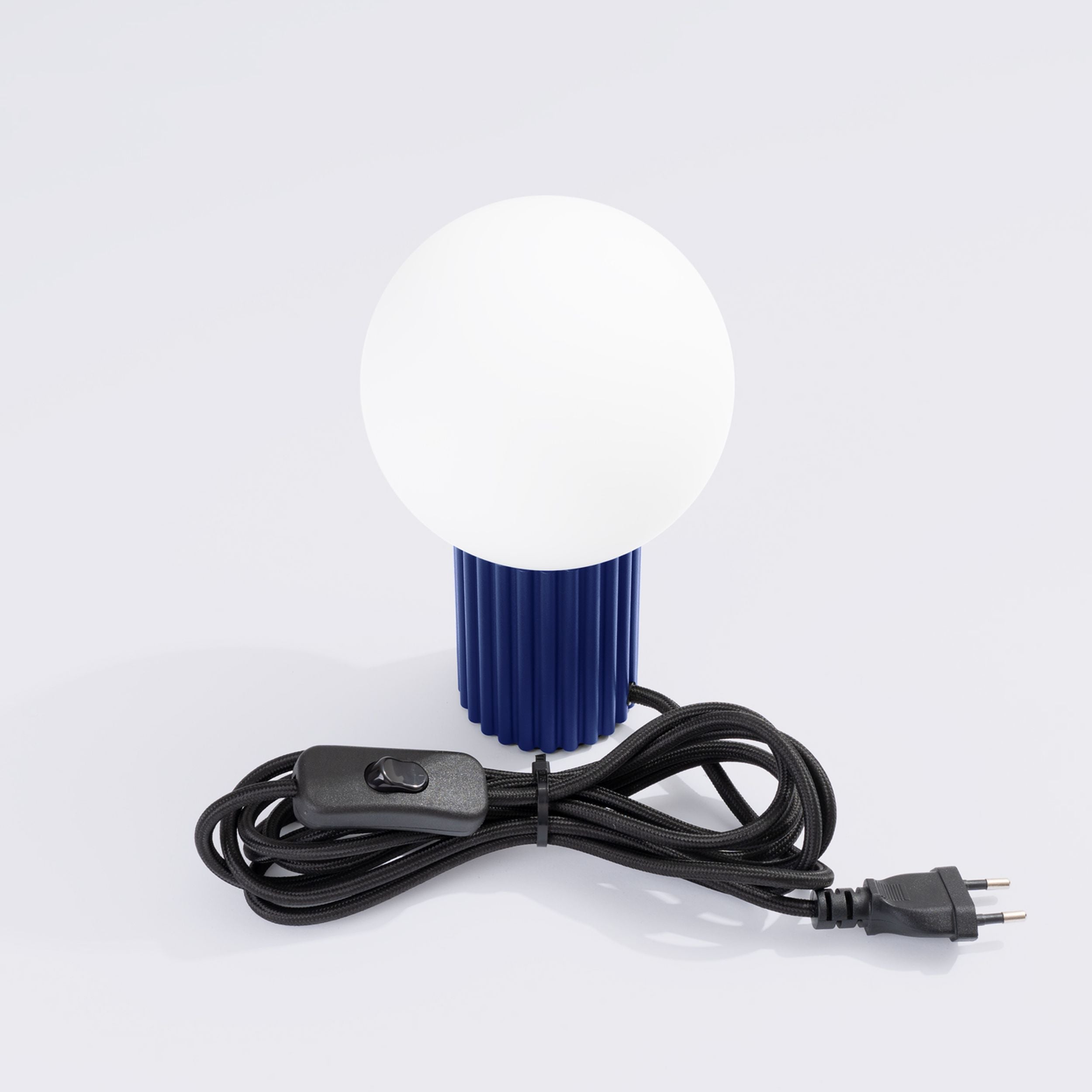 Lampa stołowa Halo ultramaryna