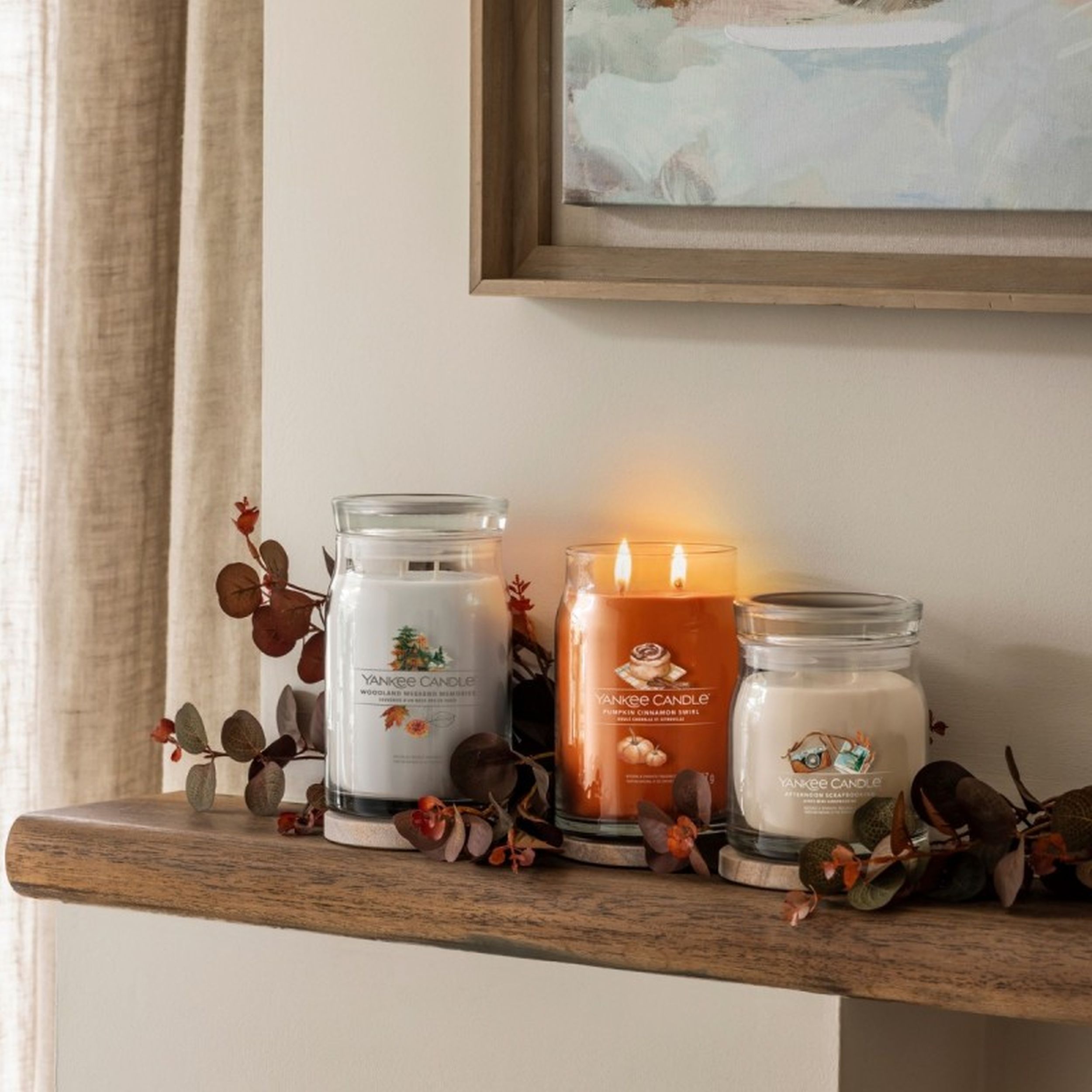 Świeca zapachowa Yankee Candle Woodland Weekend Memories 567 g