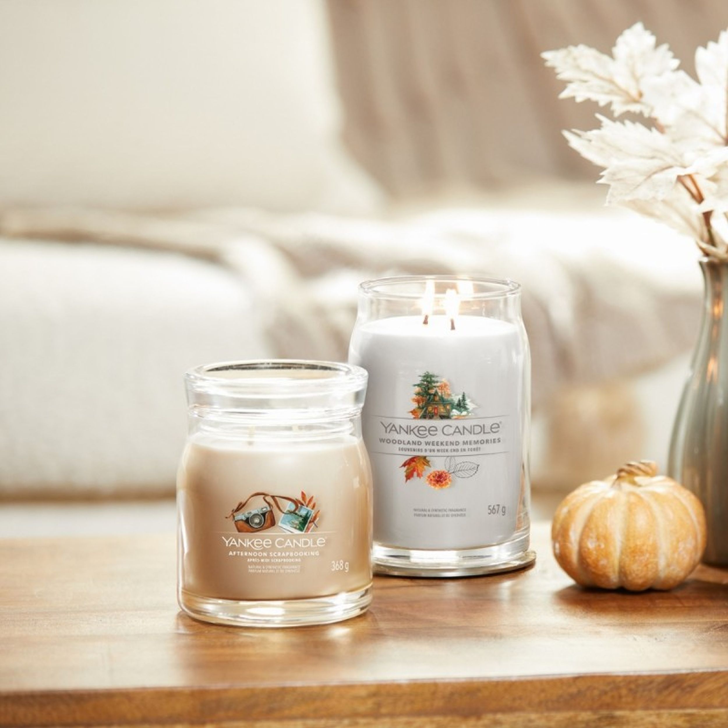 Świeca zapachowa Yankee Candle Afternoon Scrapbooking 368 g