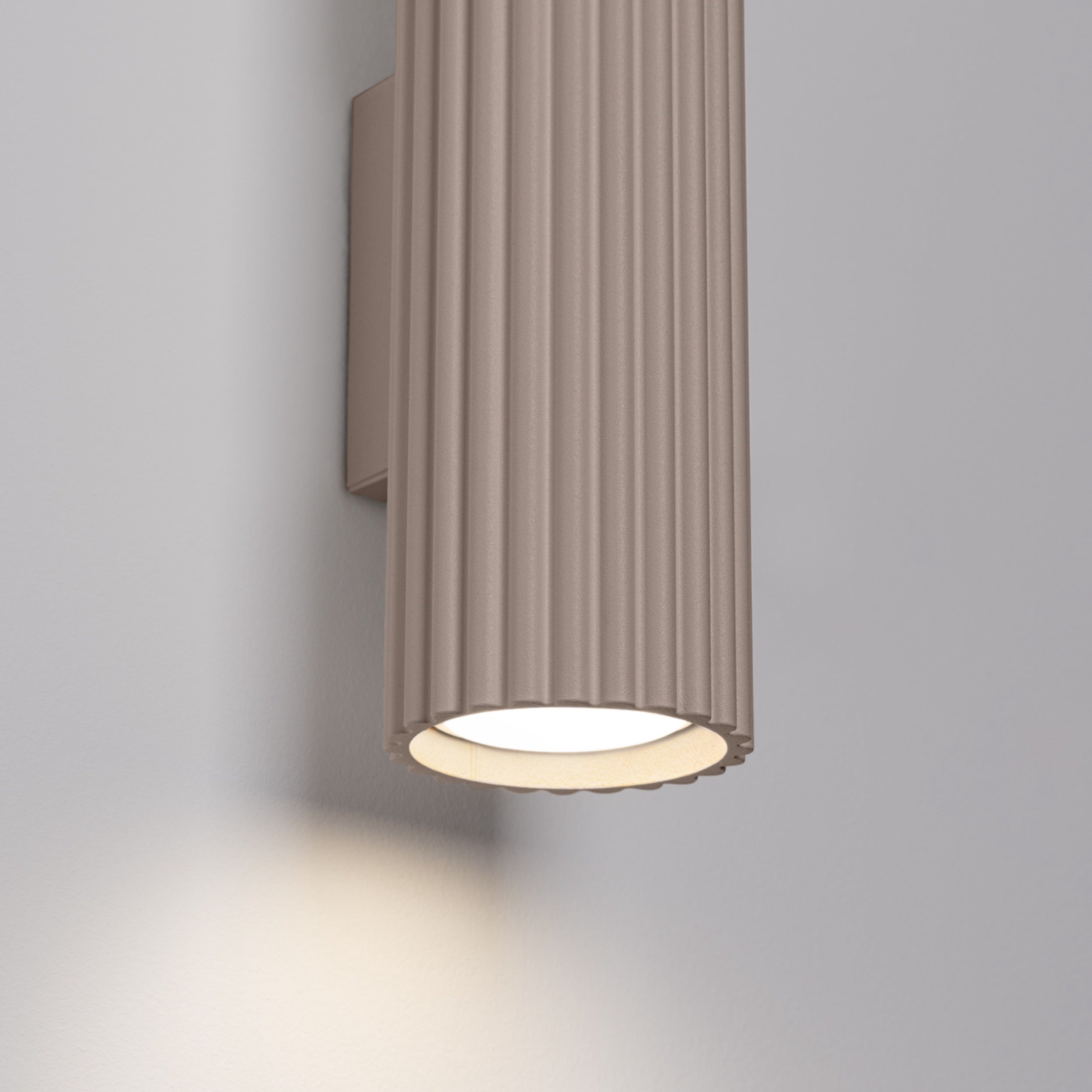 Kinkiet Karbon 30 cm taupe