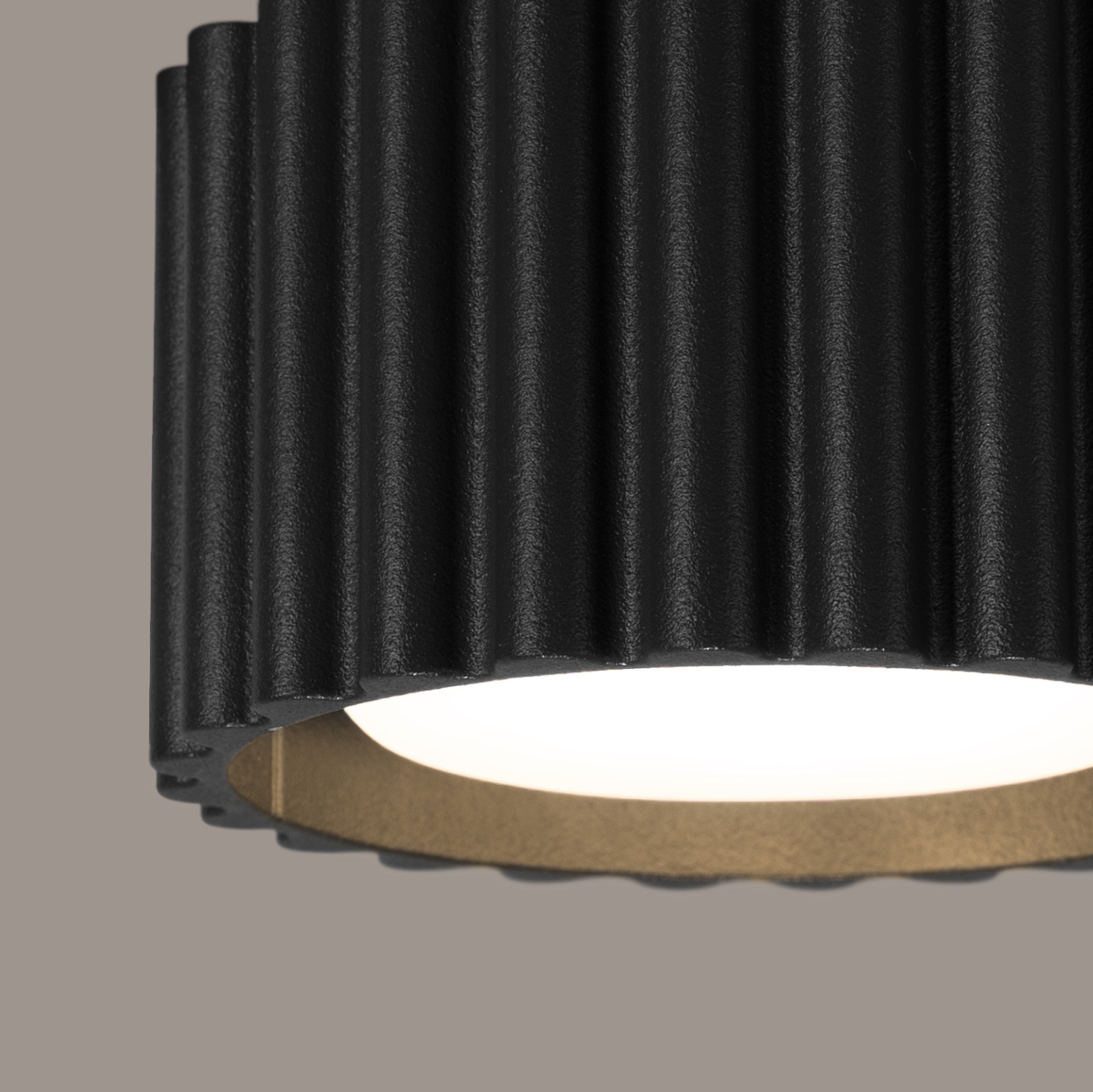 Spot tuba Aura 1 czarny Gx53