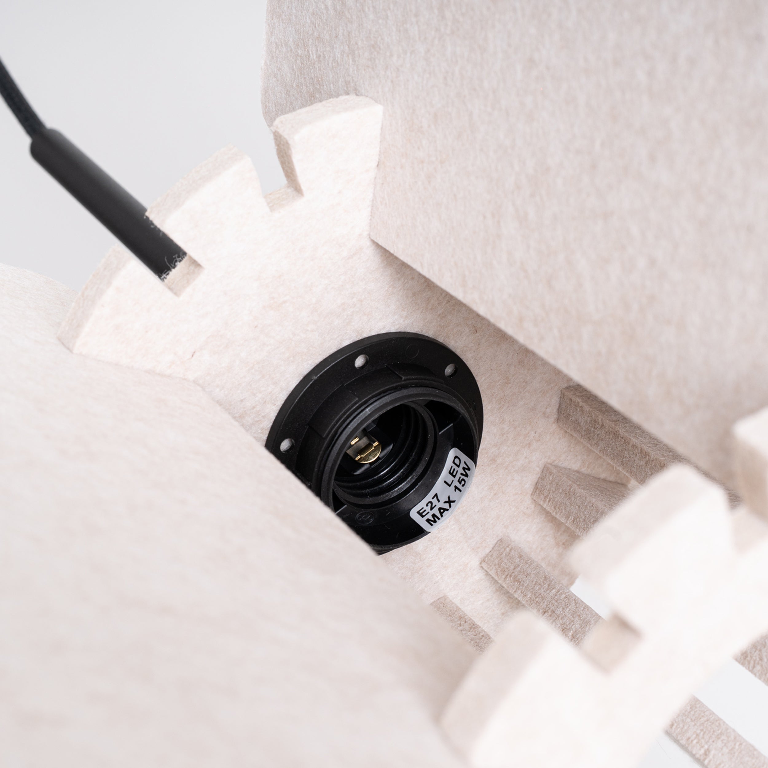Lampa wisząca z filcu Mula 45 cm beżowa