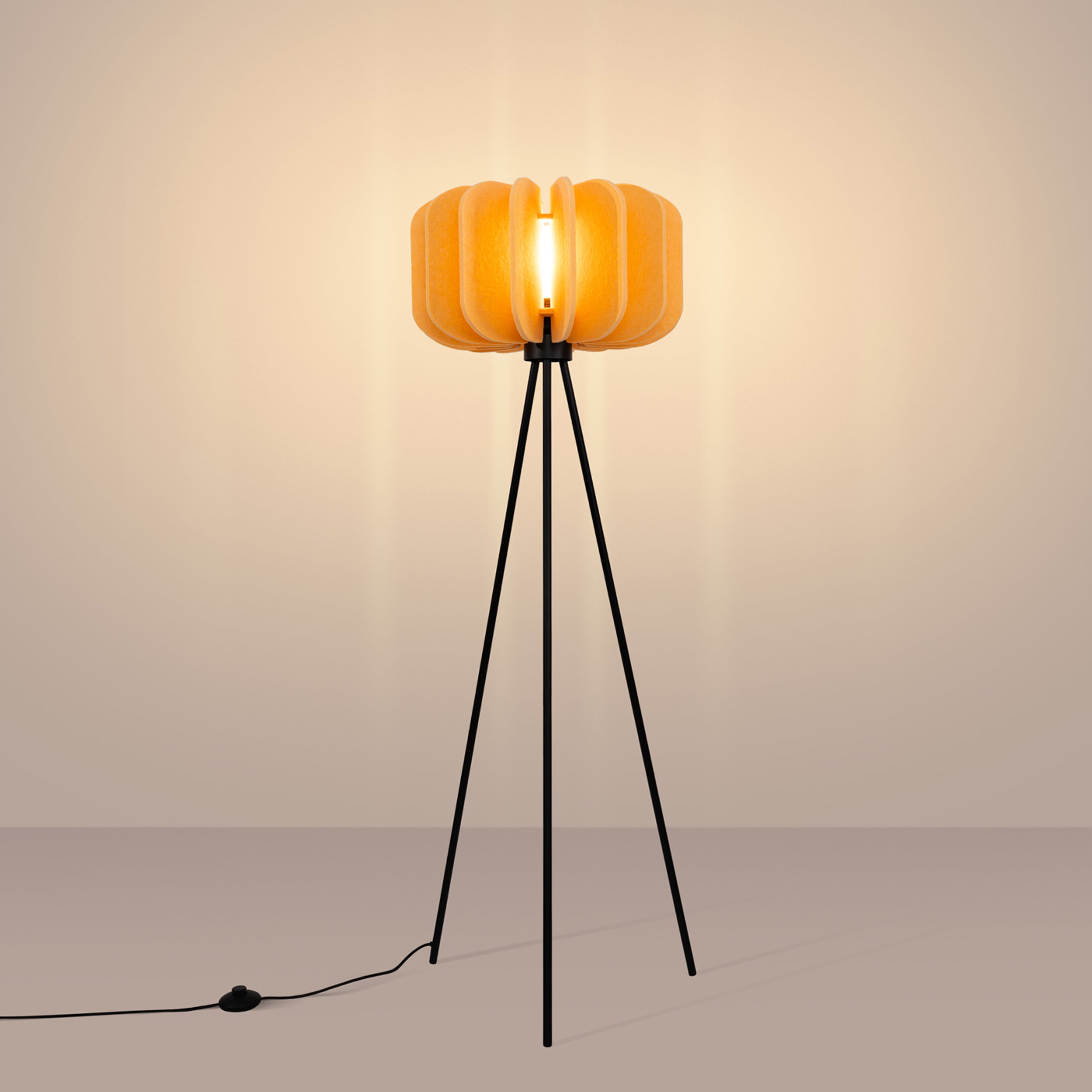 Lampa podłogowa z filcu Mula 45 cm żółta
