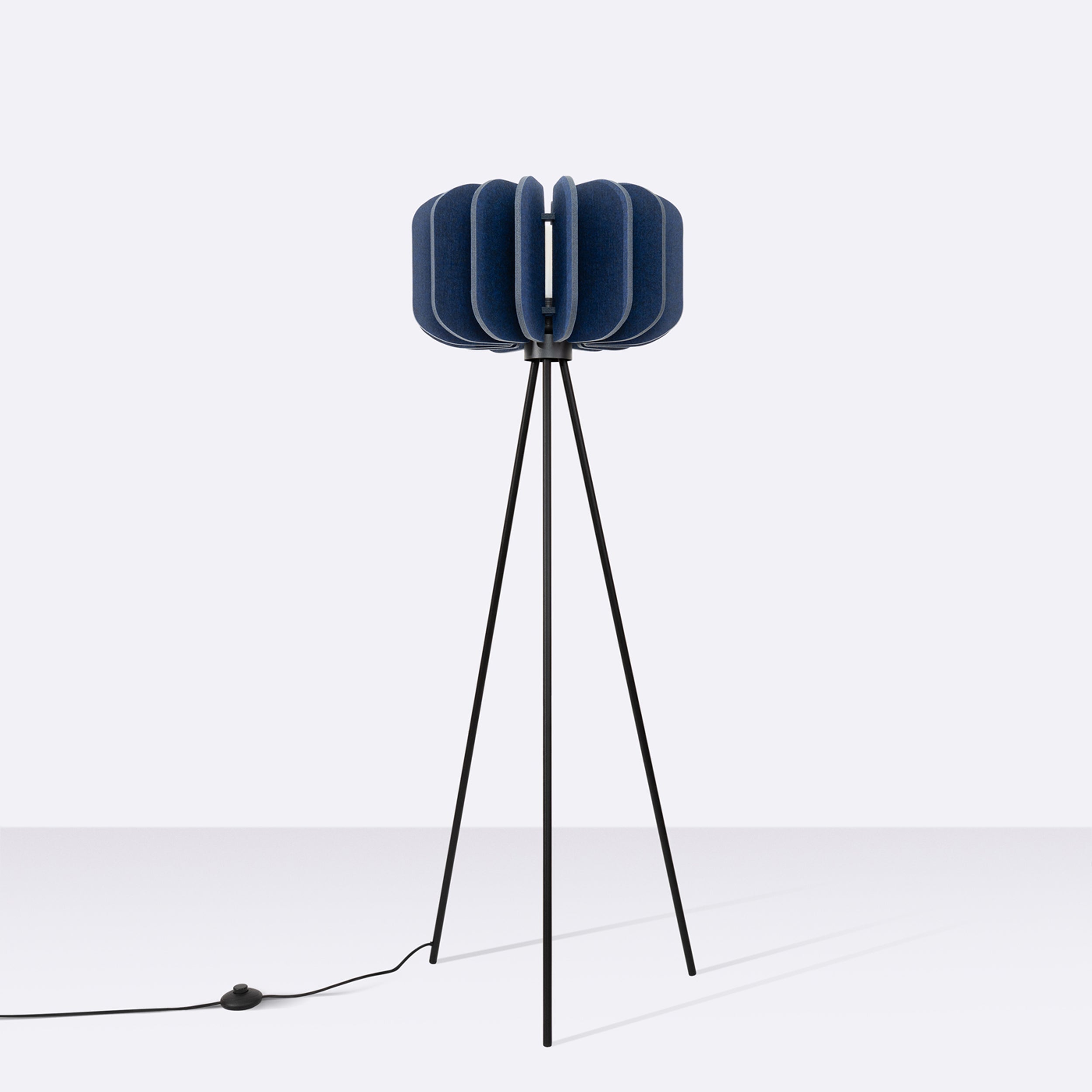Lampa podłogowa z filcu Mula 45 cm granatowa