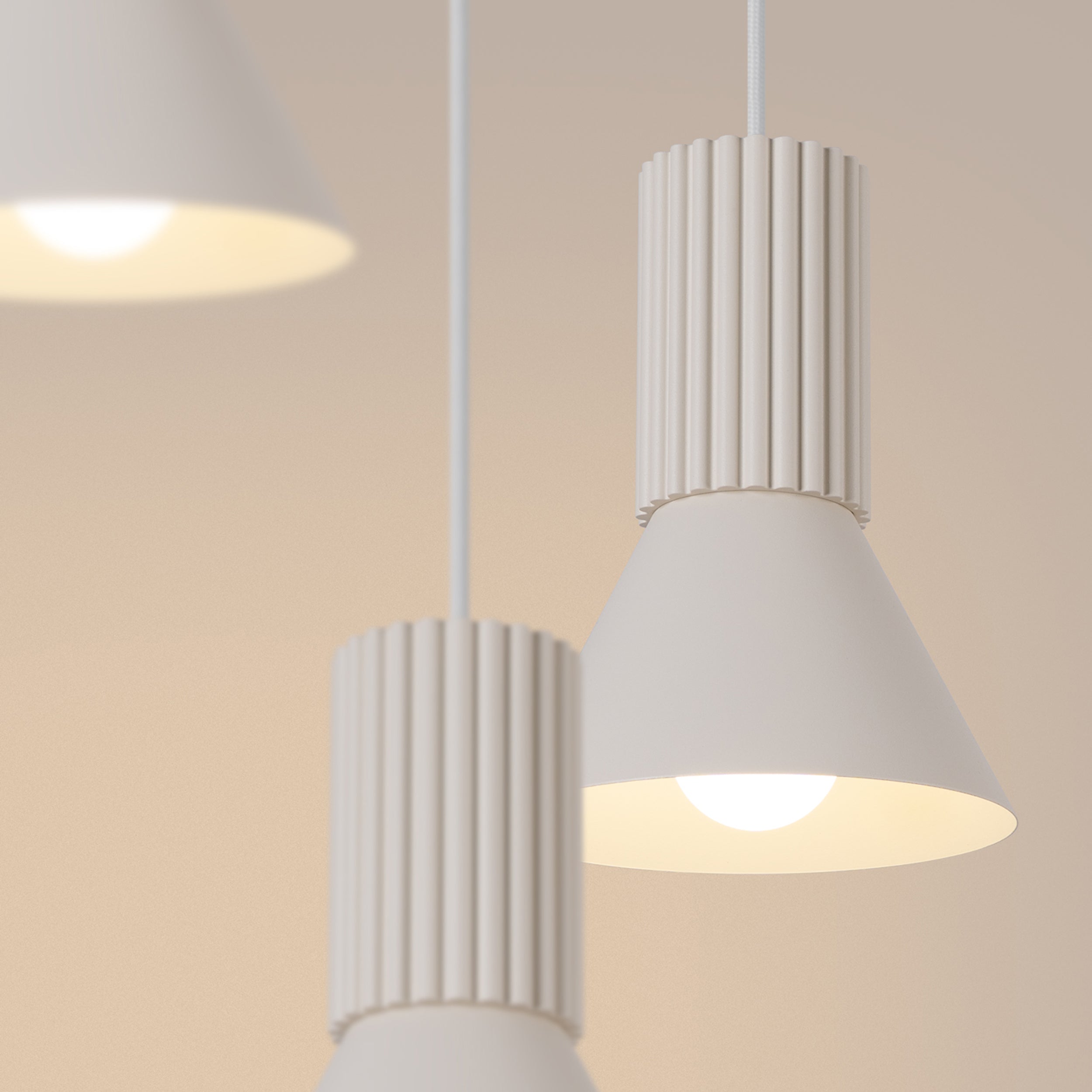 Lampa wisząca Estria x3 beżowa