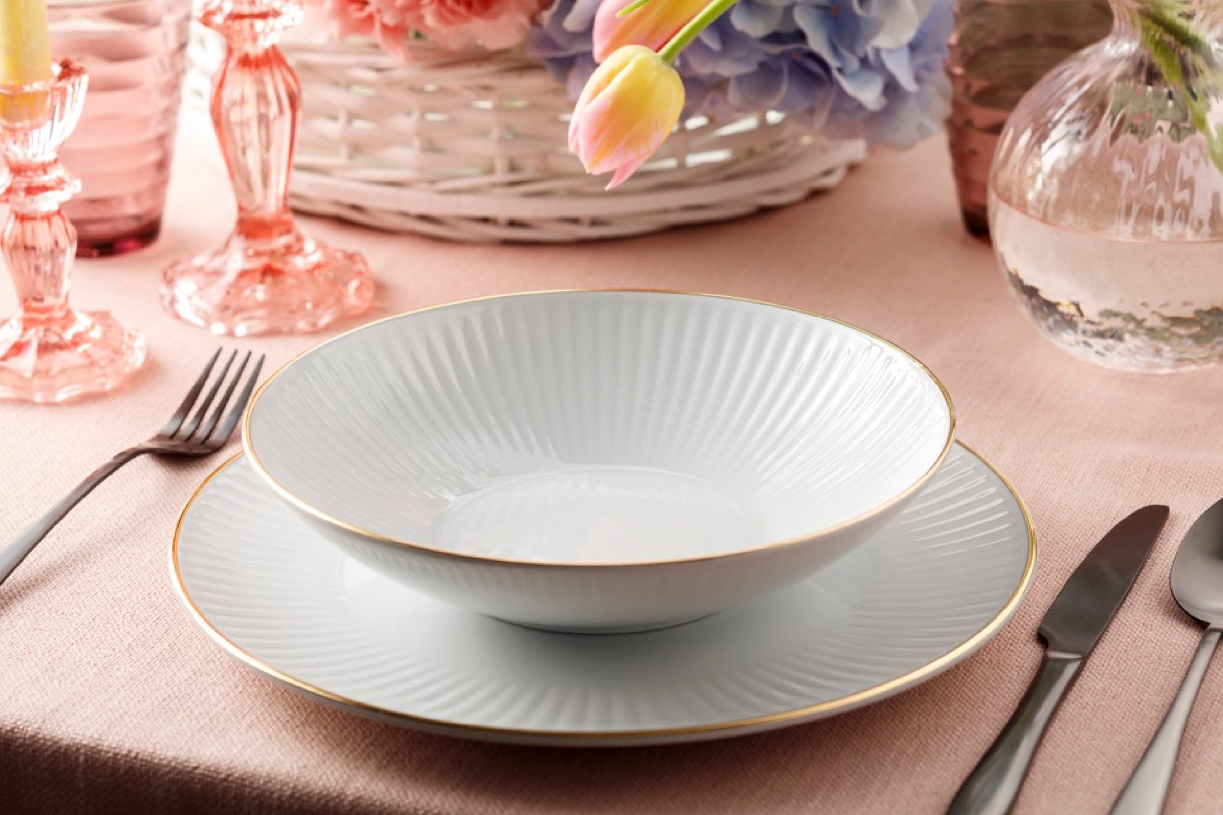 Serwis obiadowy porcelanowy dla 12 os. Dalia biało-złoty