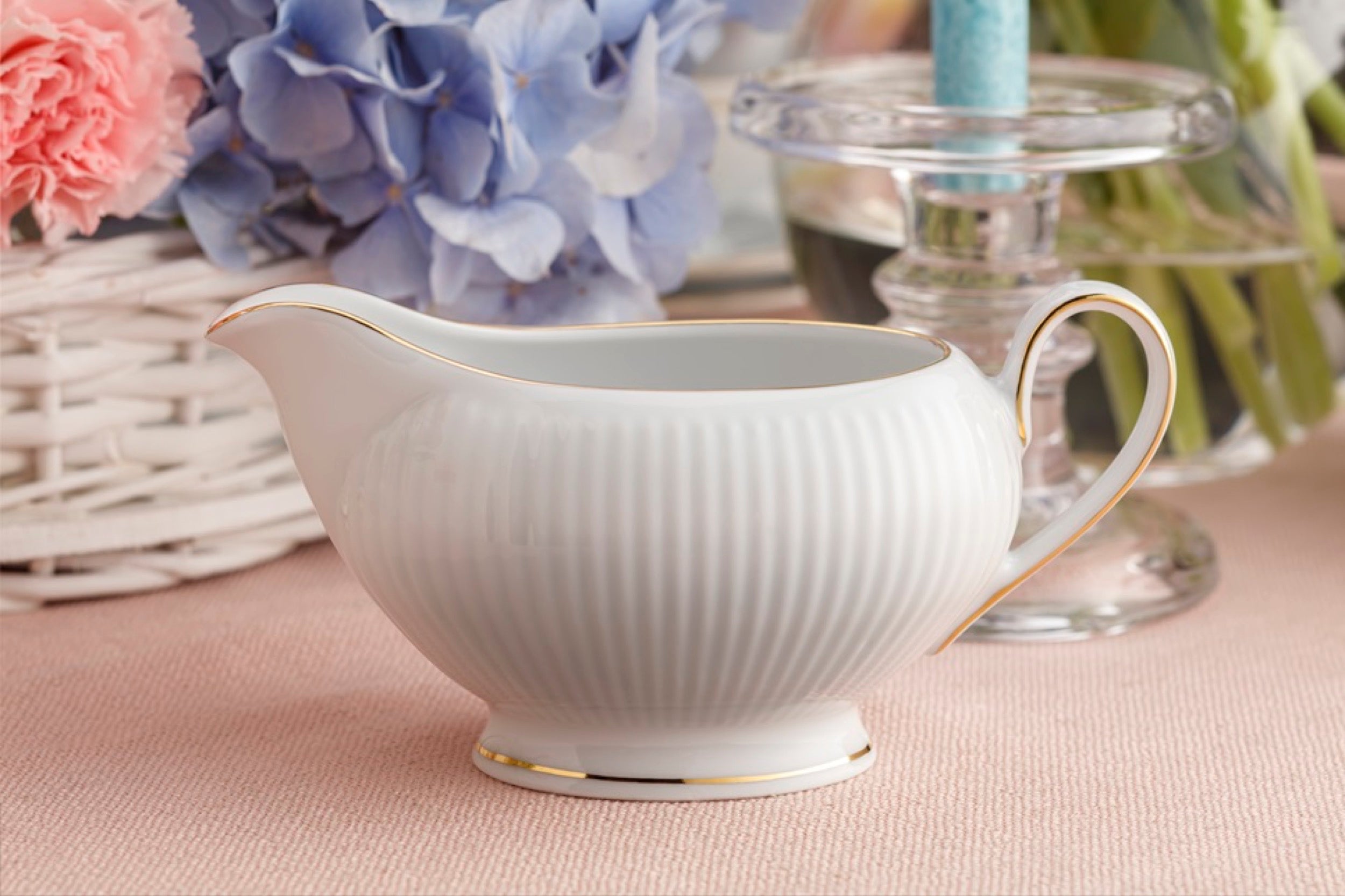 Serwis obiadowy porcelanowy dla 12 os. Dalia biało-złoty