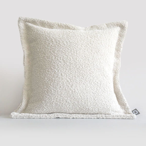 Poszewka dekoracyjna Boucle 50x50 cm śmietankowa