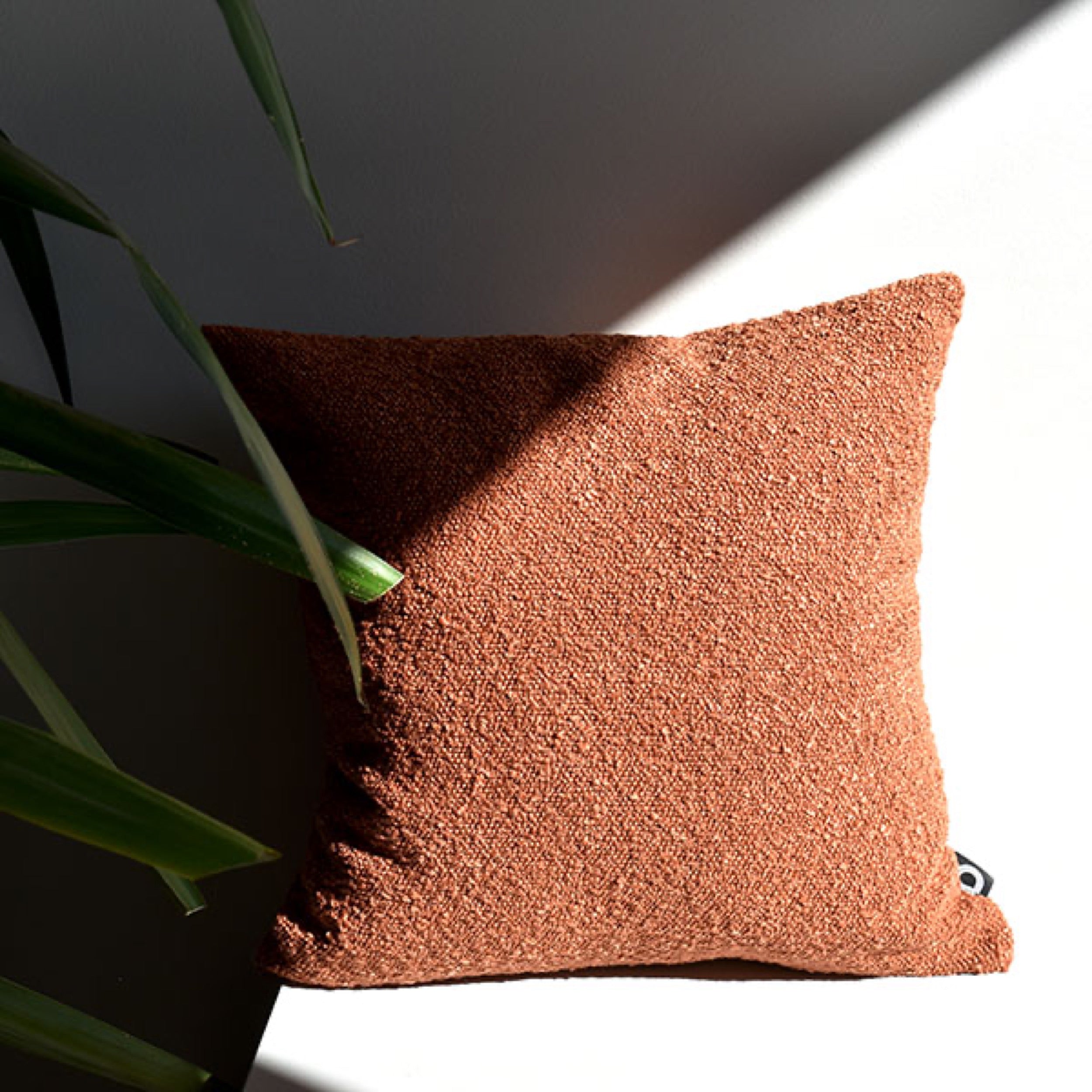 Poszewka Boucle 40x40 cm rdzawobrązowa