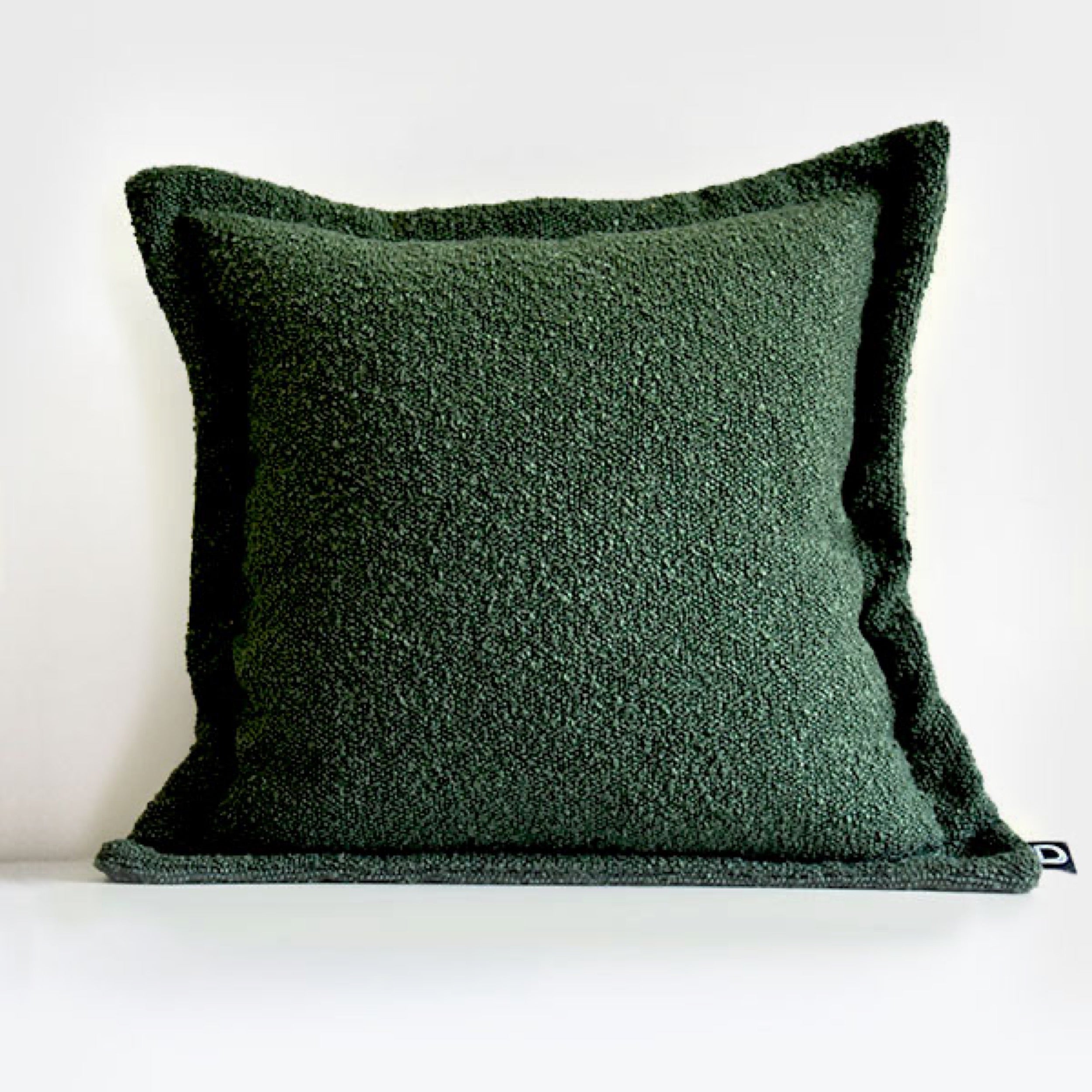 Poszewka Boucle z dekoracyjnym rantem 40x40 cm zielona