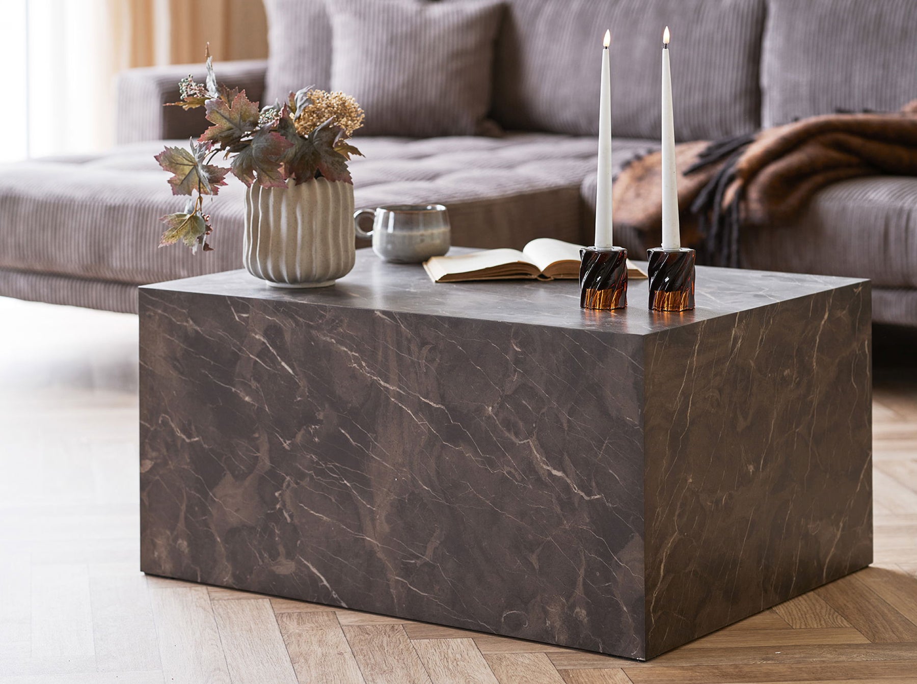 Stolik kawowy Asserves 60x80 cm brązowy marmur