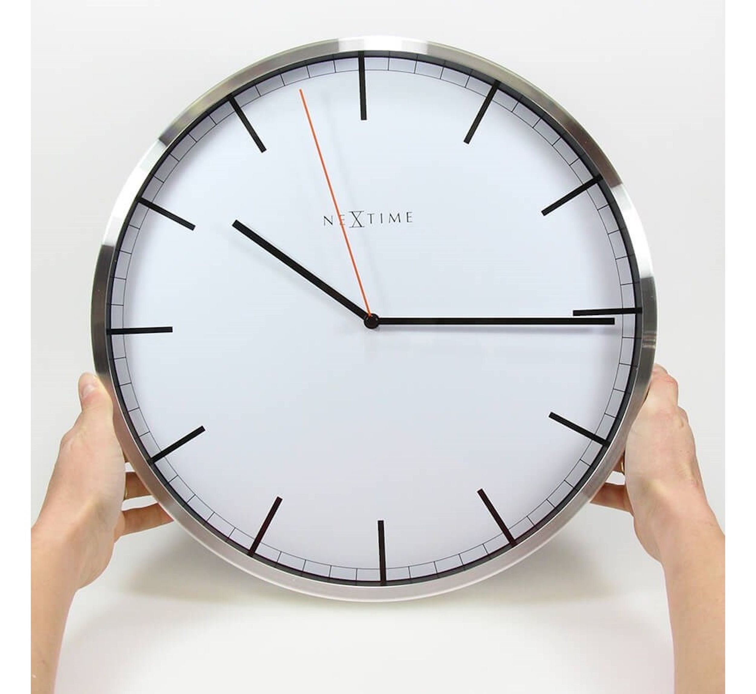 Zegar ścienny Company 35 cm biały