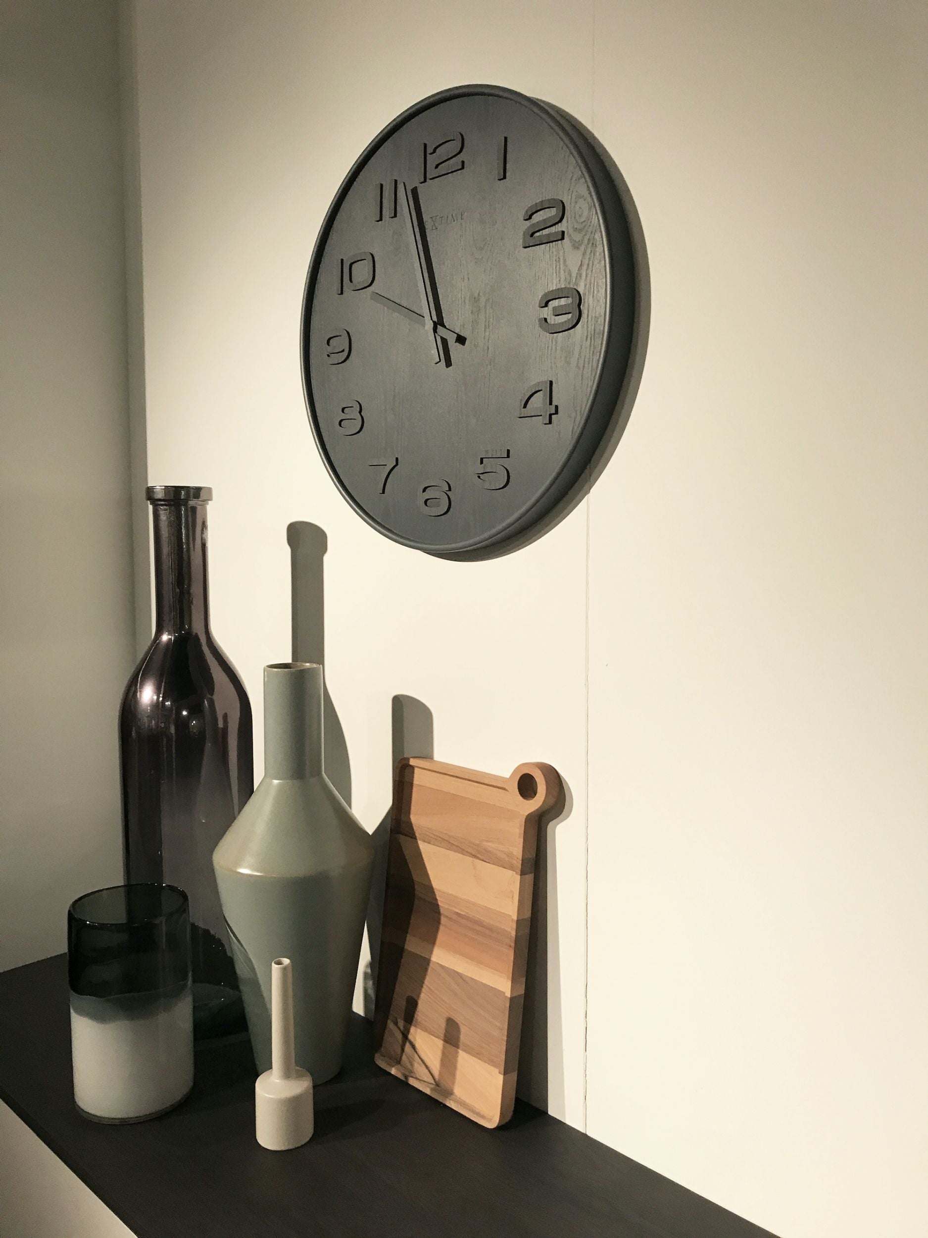 Zegar ścienny Wood Wood 36 cm ciemnoszary