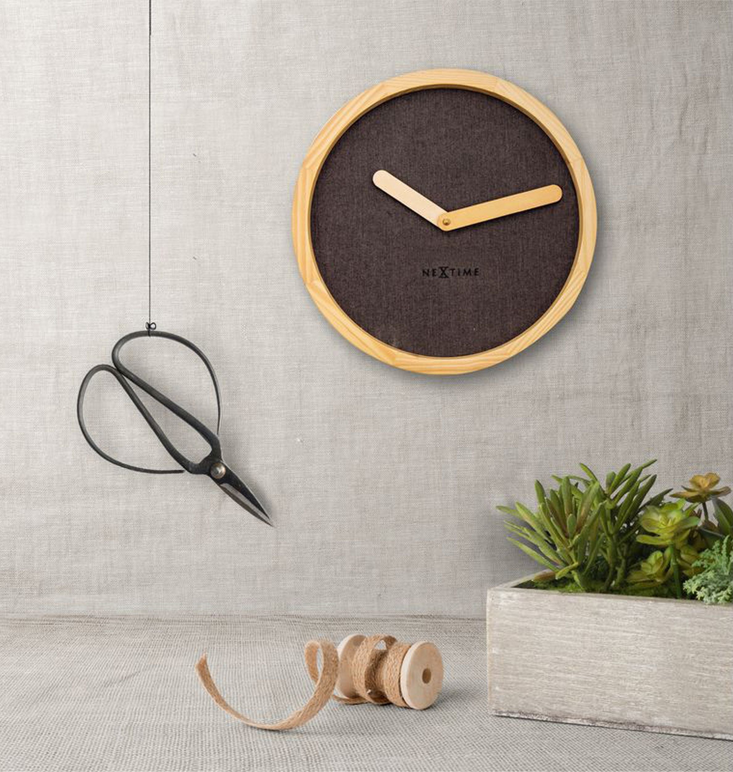 Zegar ścienny Calm średnica 30 cm brązowy