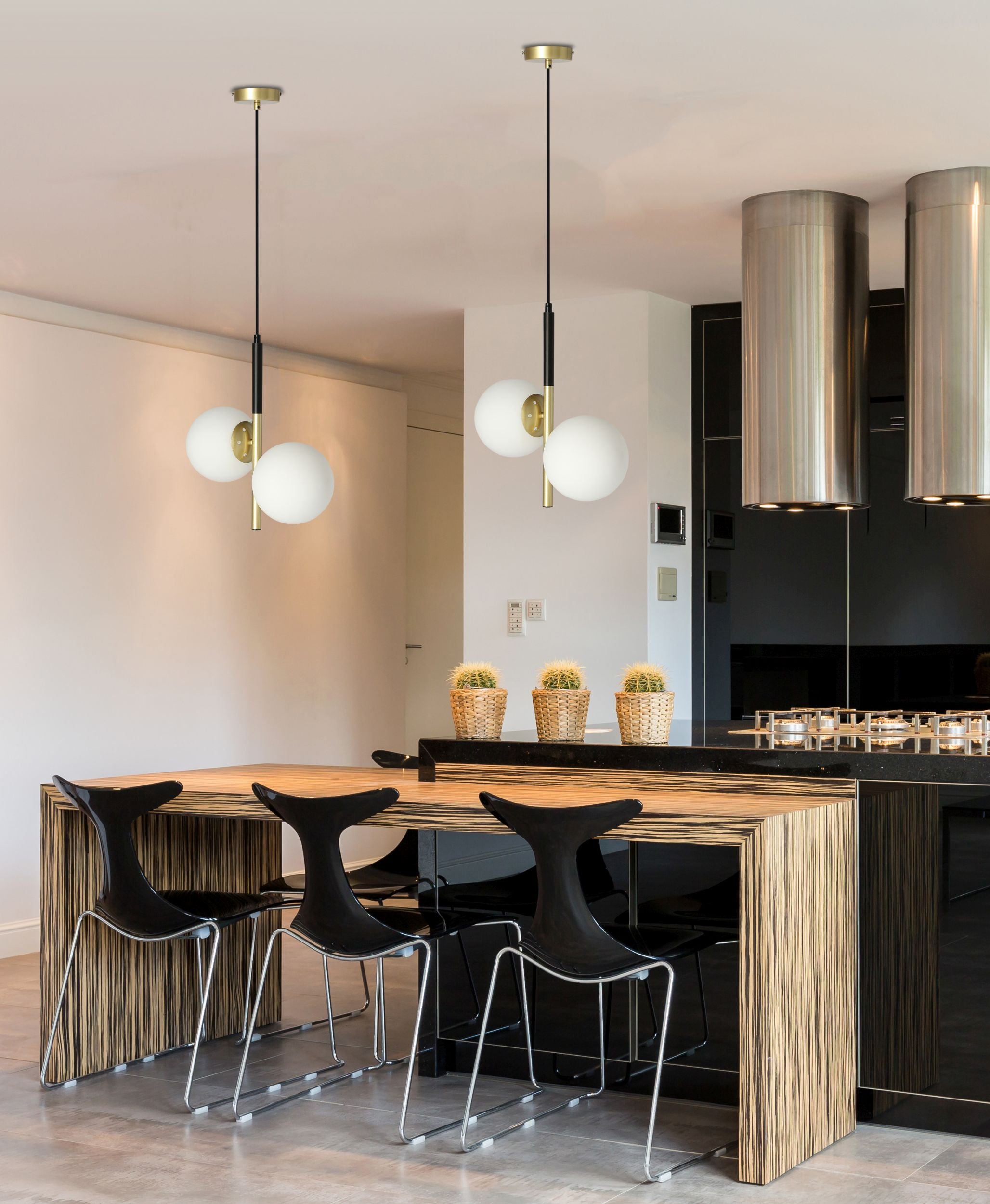 Lampa wisząca Duo x2 czarno-złota z białymi kloszami
