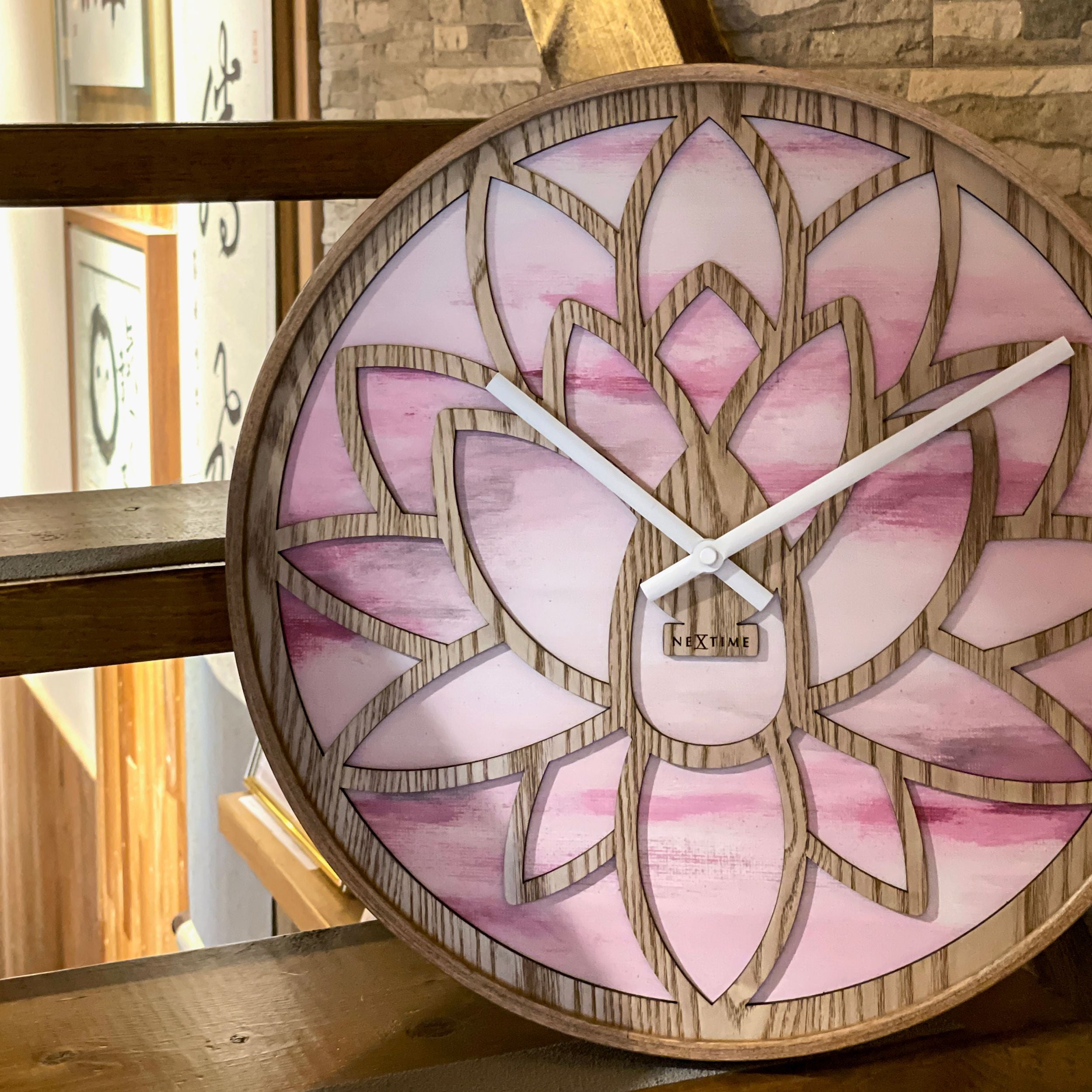 Zegar ścienny Lotus 40 cm różowo-brązowy