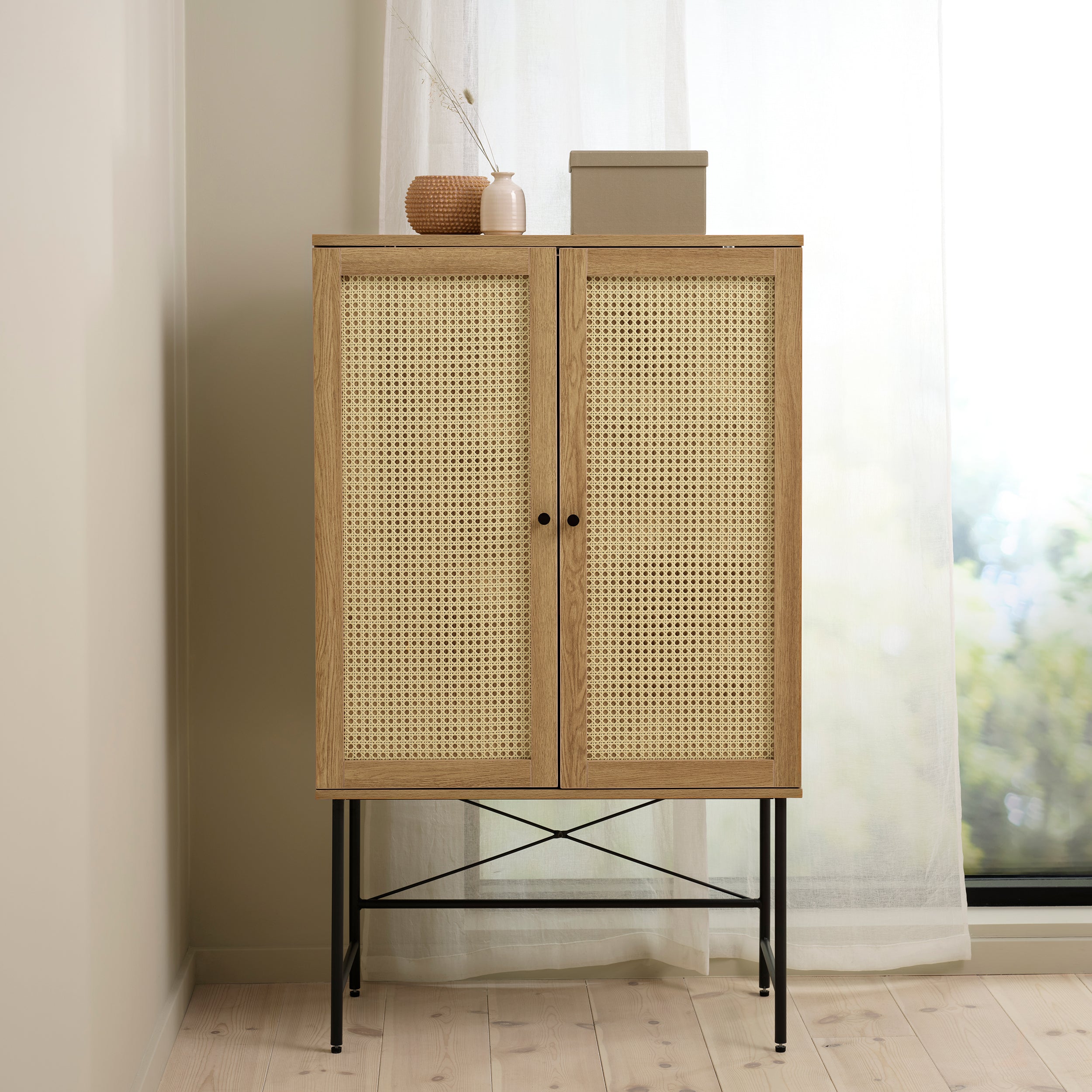 Komoda dwudrzwiowa Mogest beżowa plecionka boho