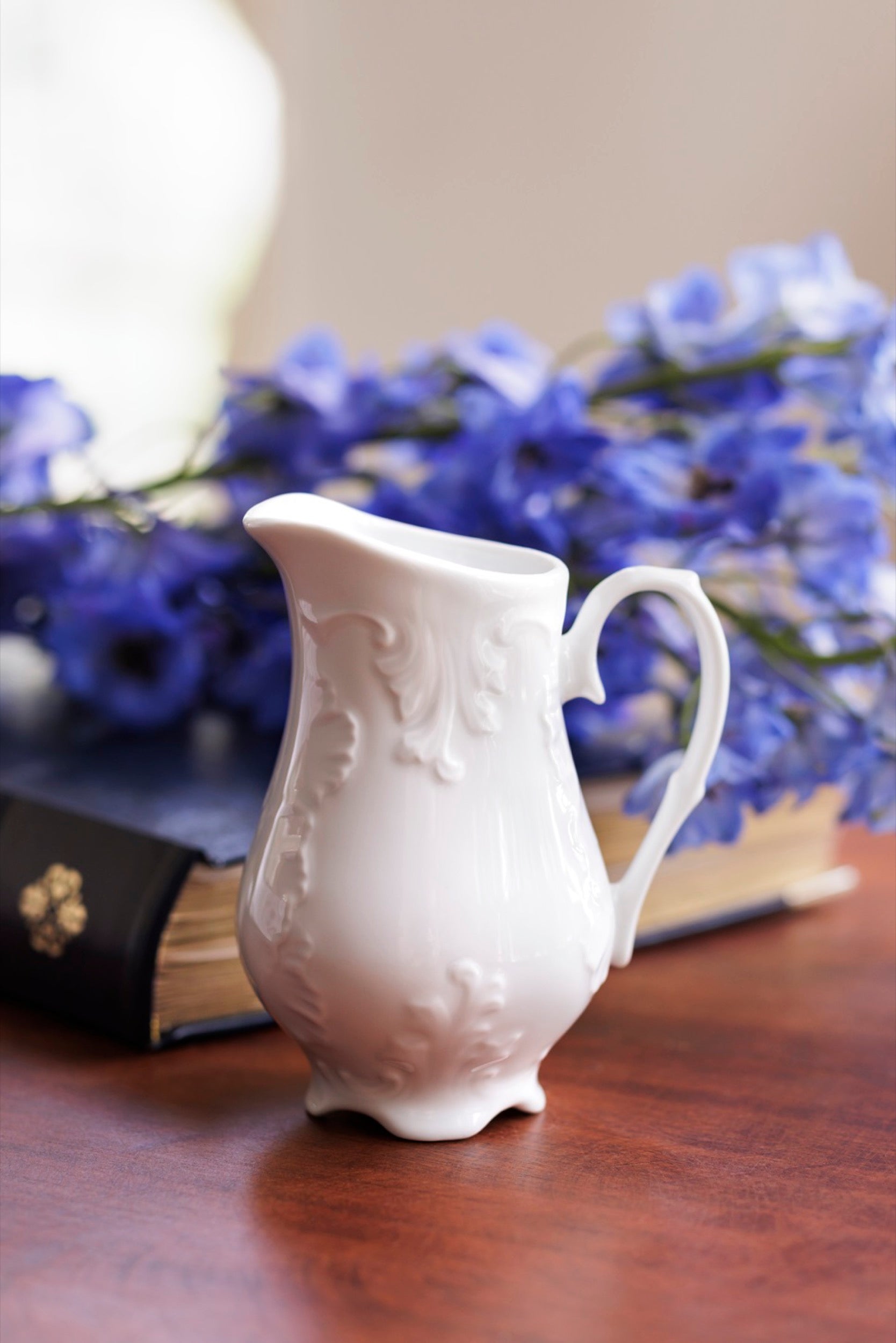 Serwis do kawy porcelanowy dla 6 os. Rococo biały