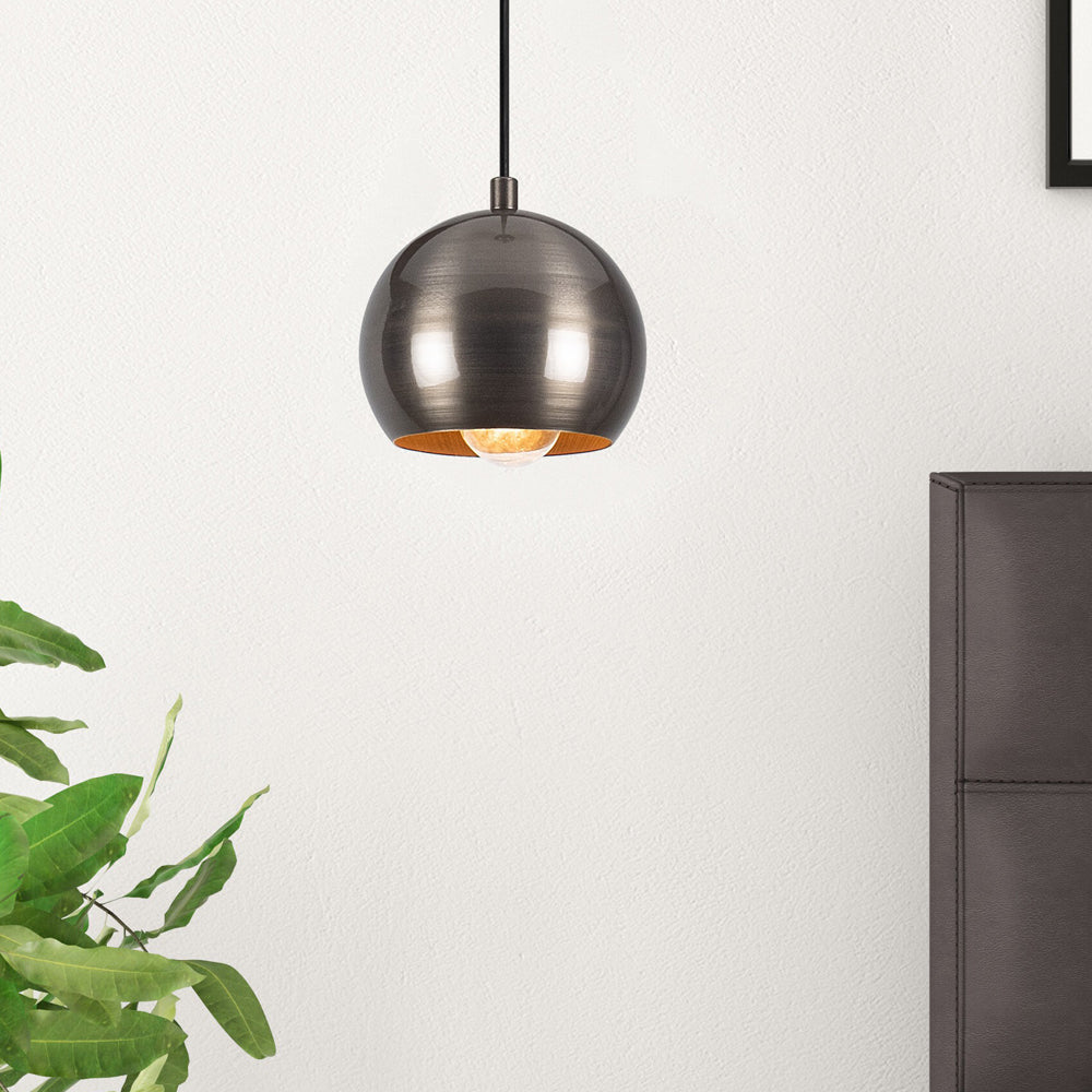 Lampa wisząca Kiento w kształcie kuli średnica 30 cm srebrna