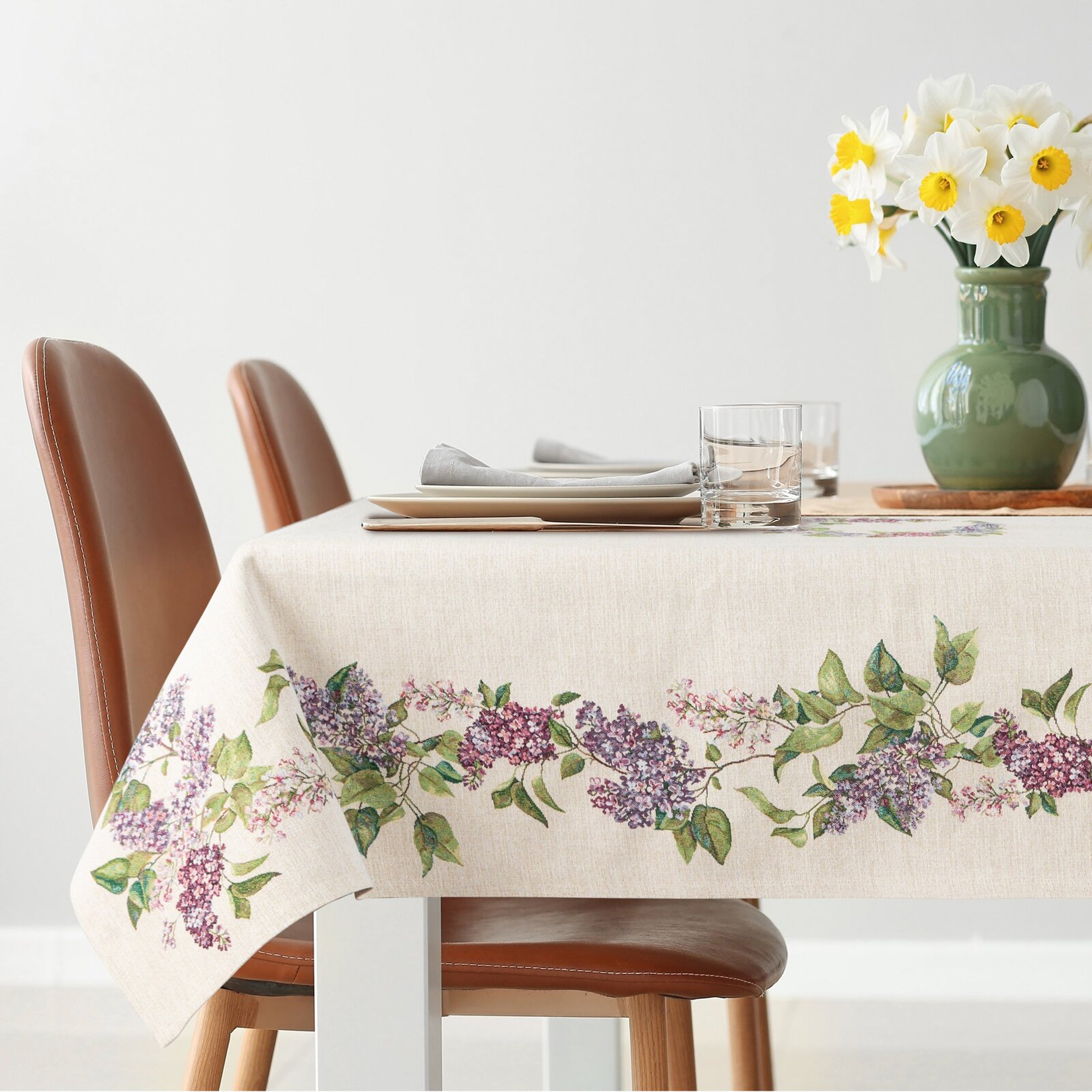 Obrus gobelinowy Lavendes 140x180 cm kremowy w kwiaty