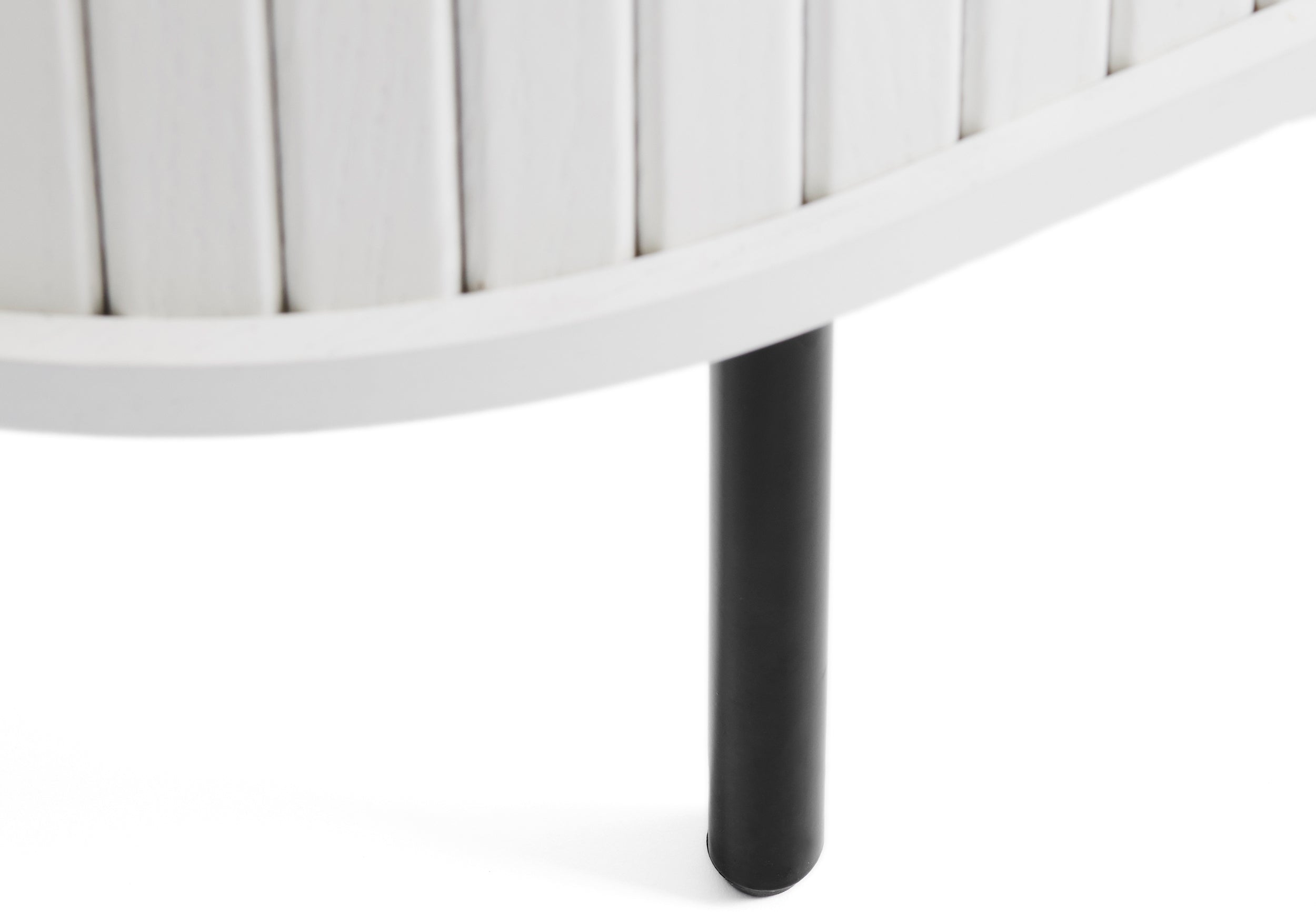 Komoda Gativel 120 cm lamele biała