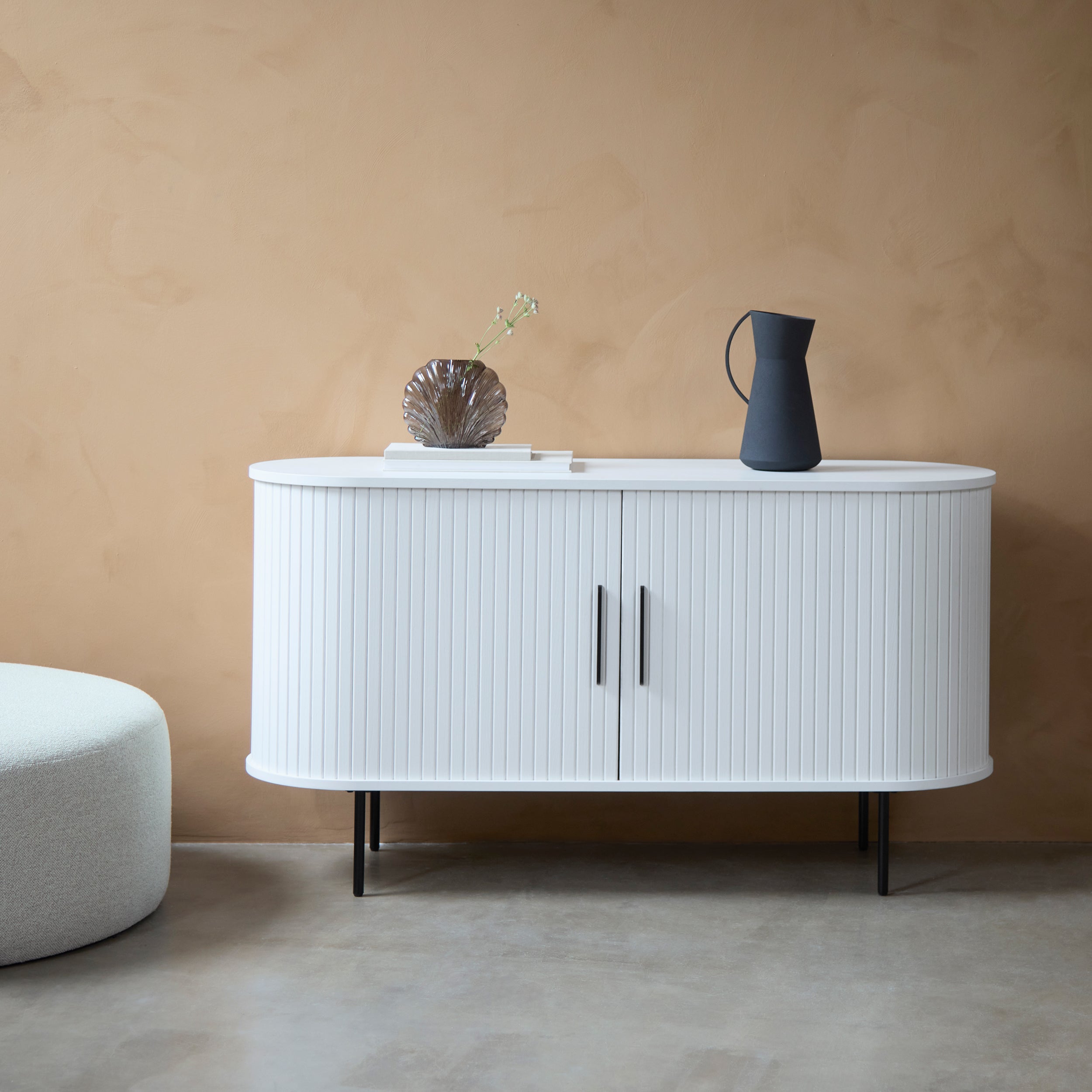 Komoda Gativel 120 cm lamele biała