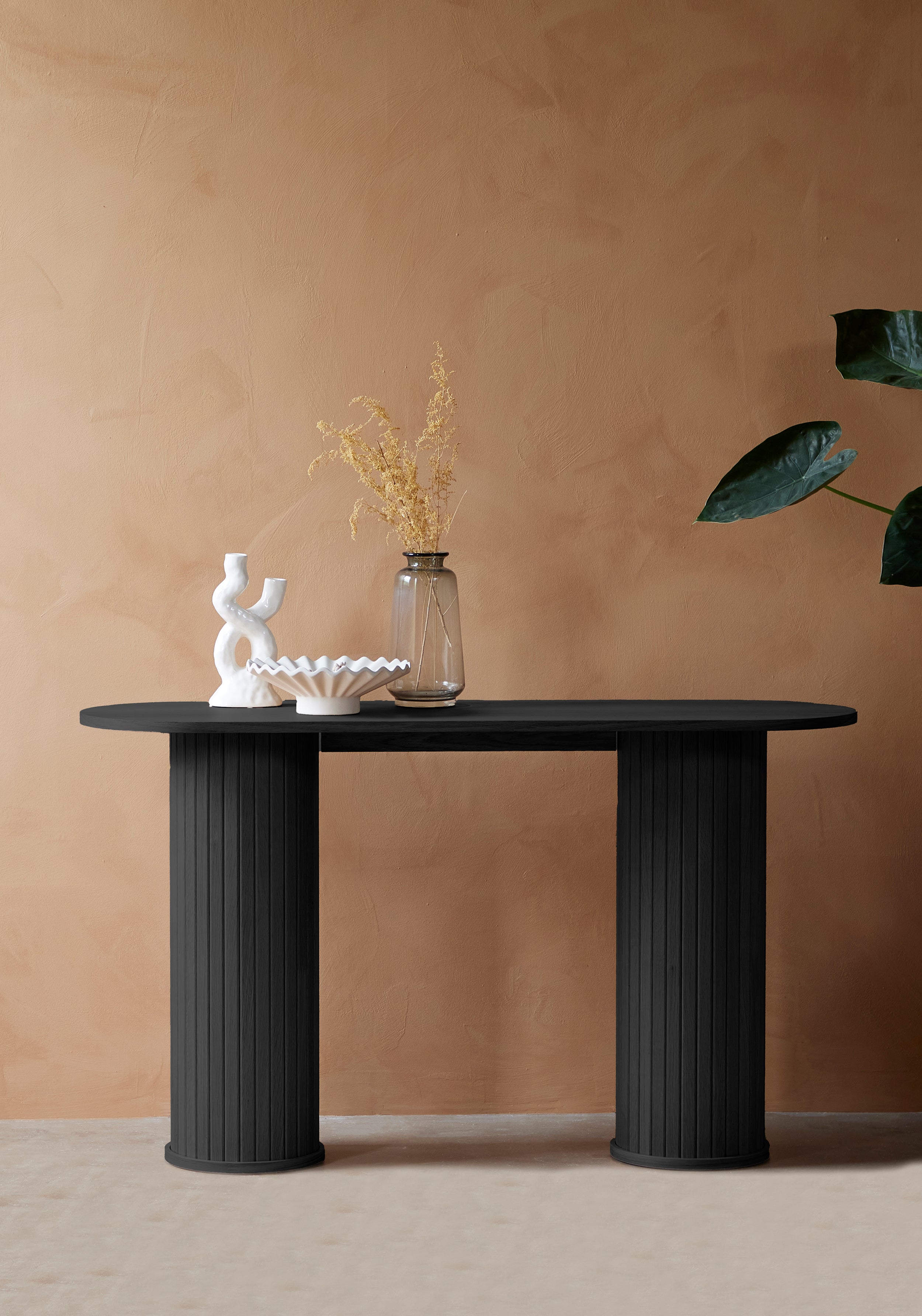 Konsola Gativel 130 cm lamele dąb czarny