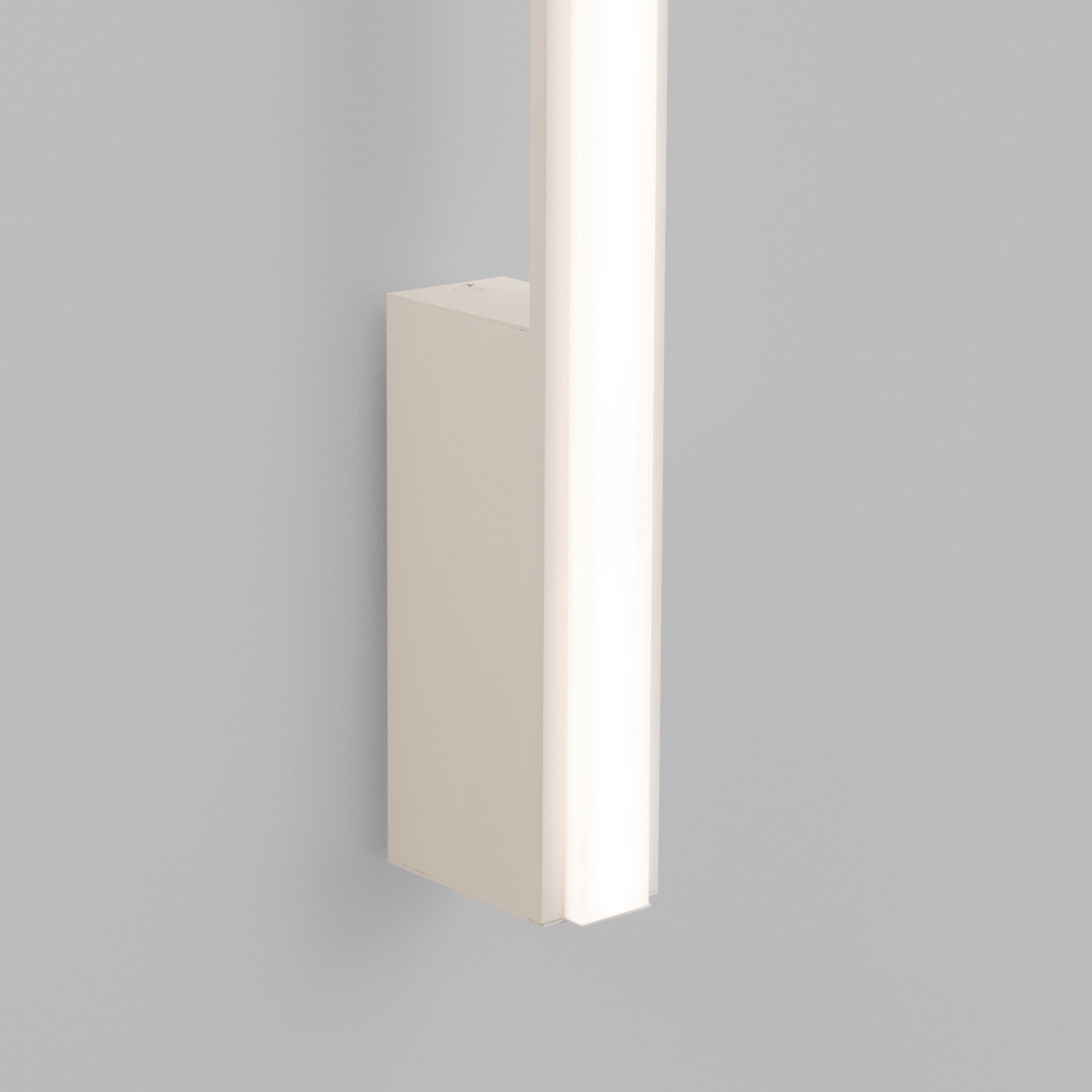 Kinkiet Lagom 150 cm beżowy LED barwa neutralna