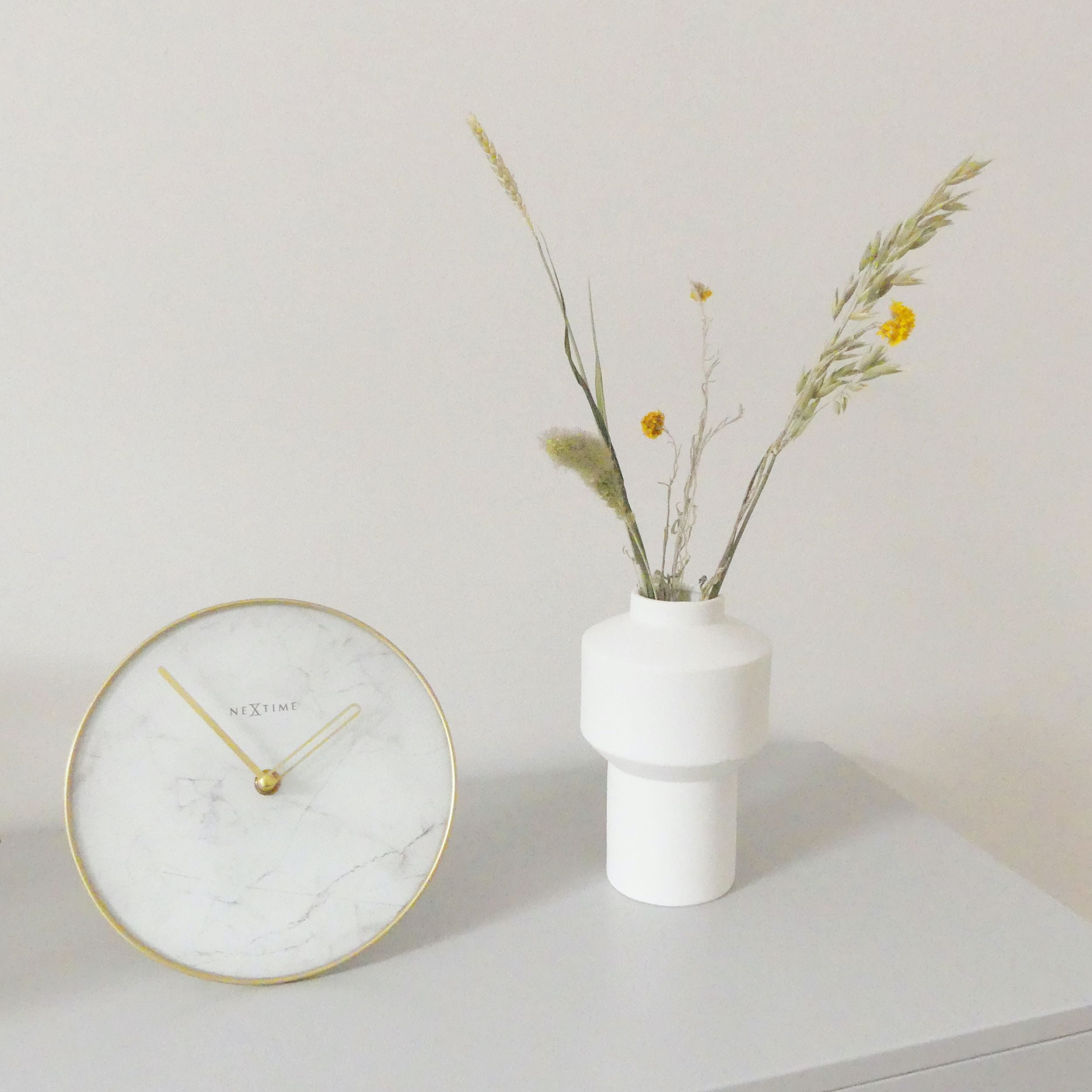 Zegar stojący Marble 20 cm biało-złoty