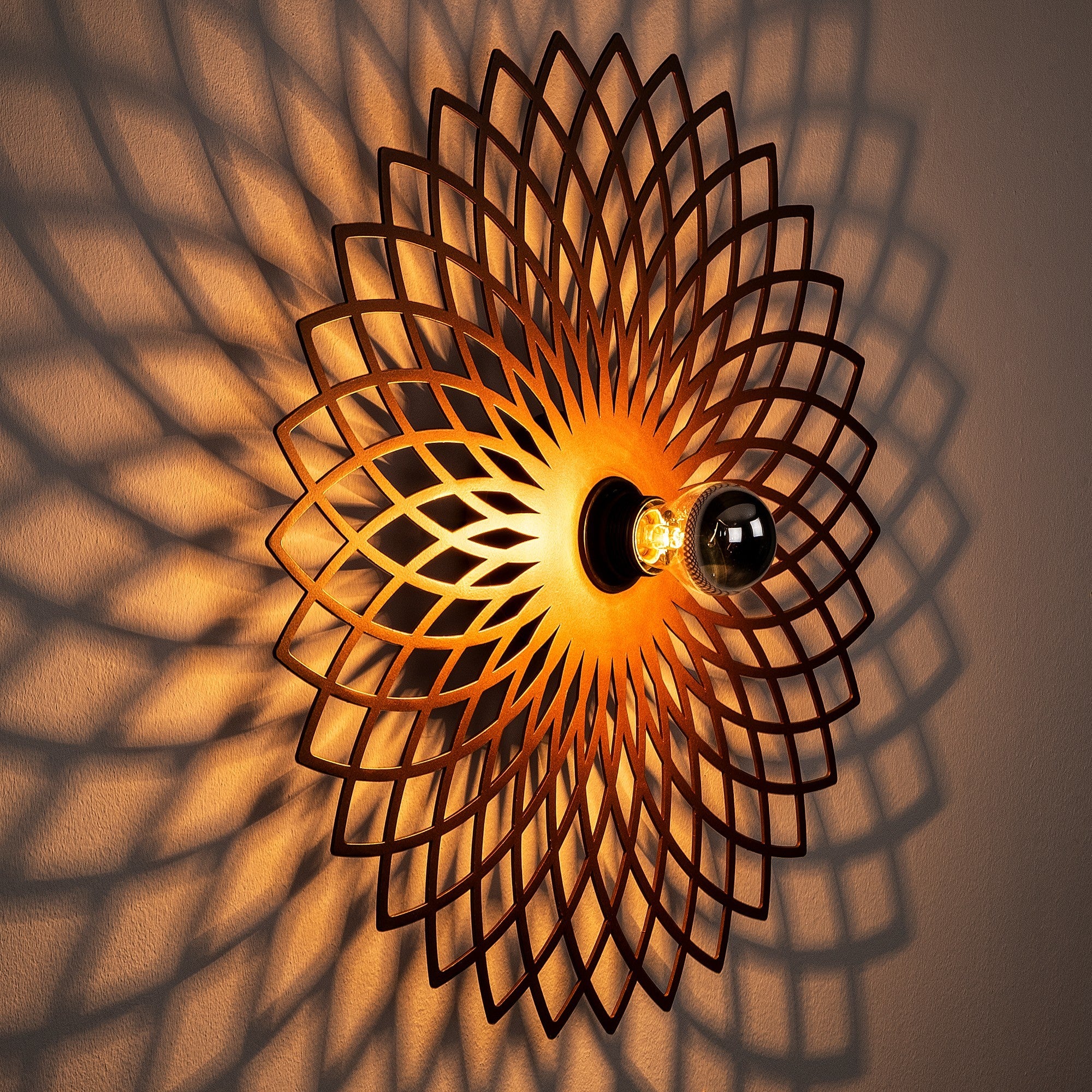 Lampa ścienna Voweep miedziana rozetka