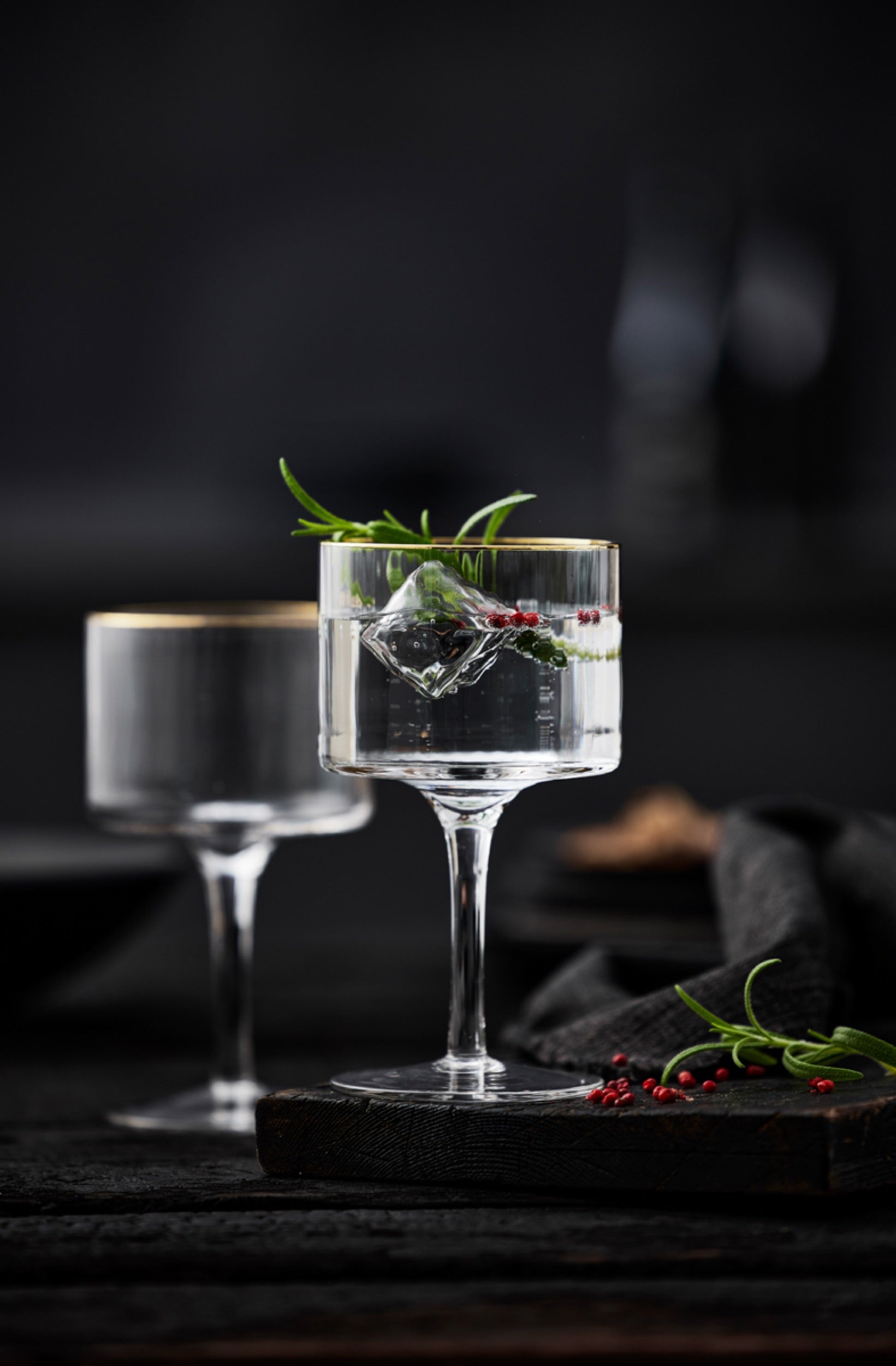Zestaw 4 kieliszków do ginu Palermo 320 ml złote