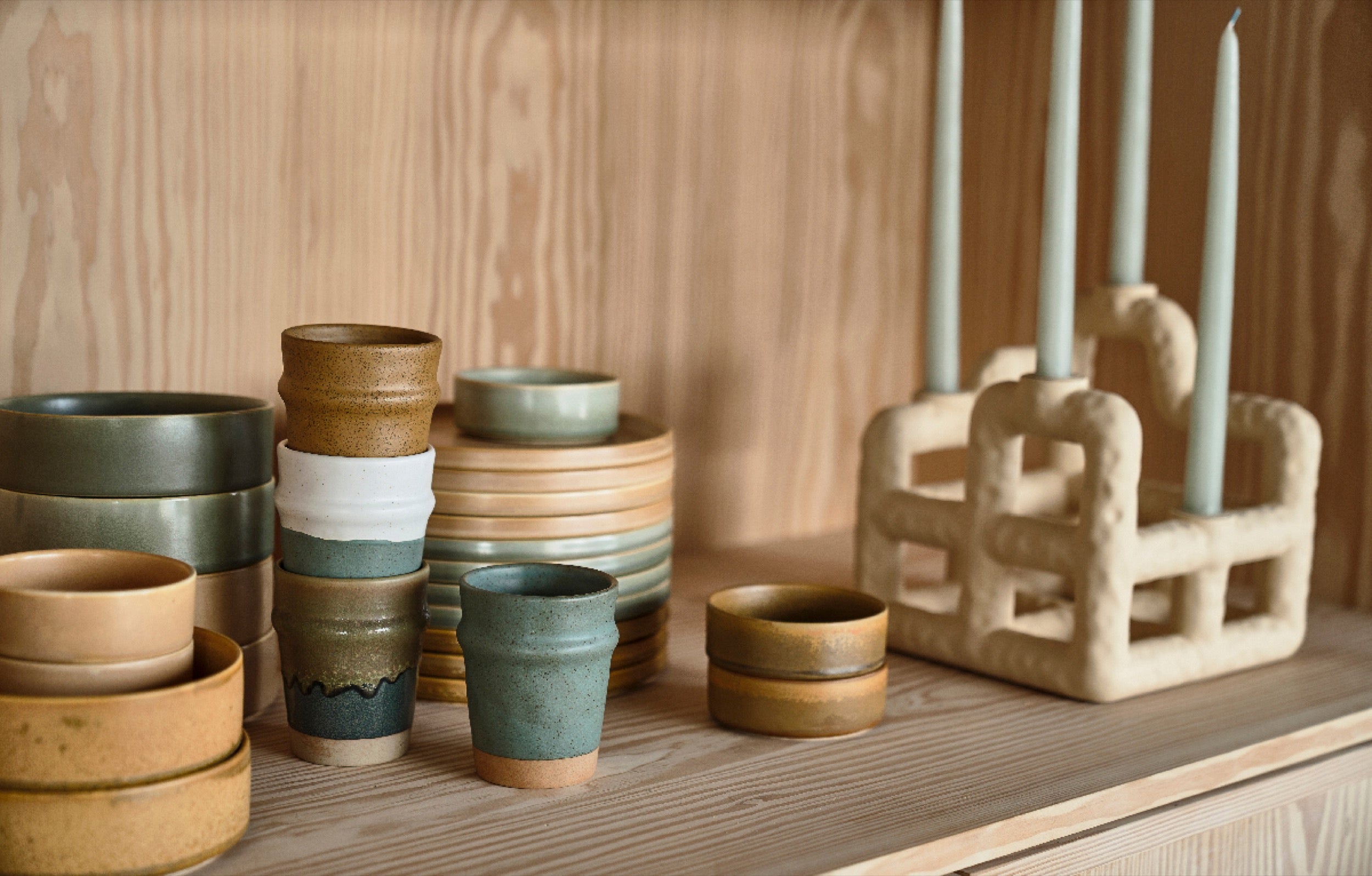Zestaw 2 talerzy porcelanowych Fjord 21 cm kremowe