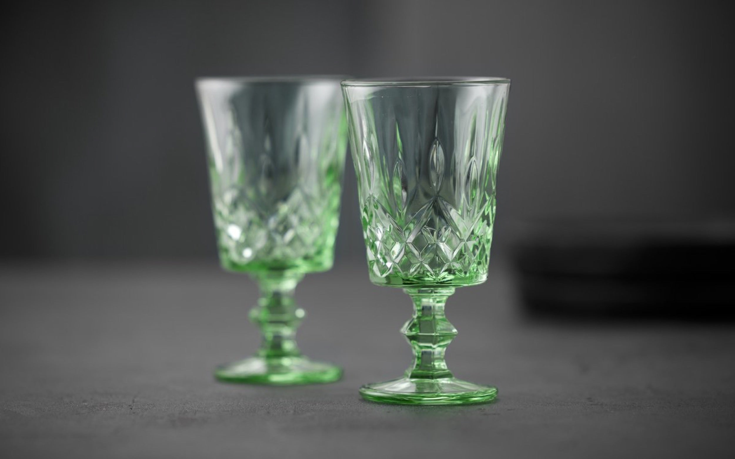 Zestaw 4 kieliszków do wina Sorrento 290 ml zielone