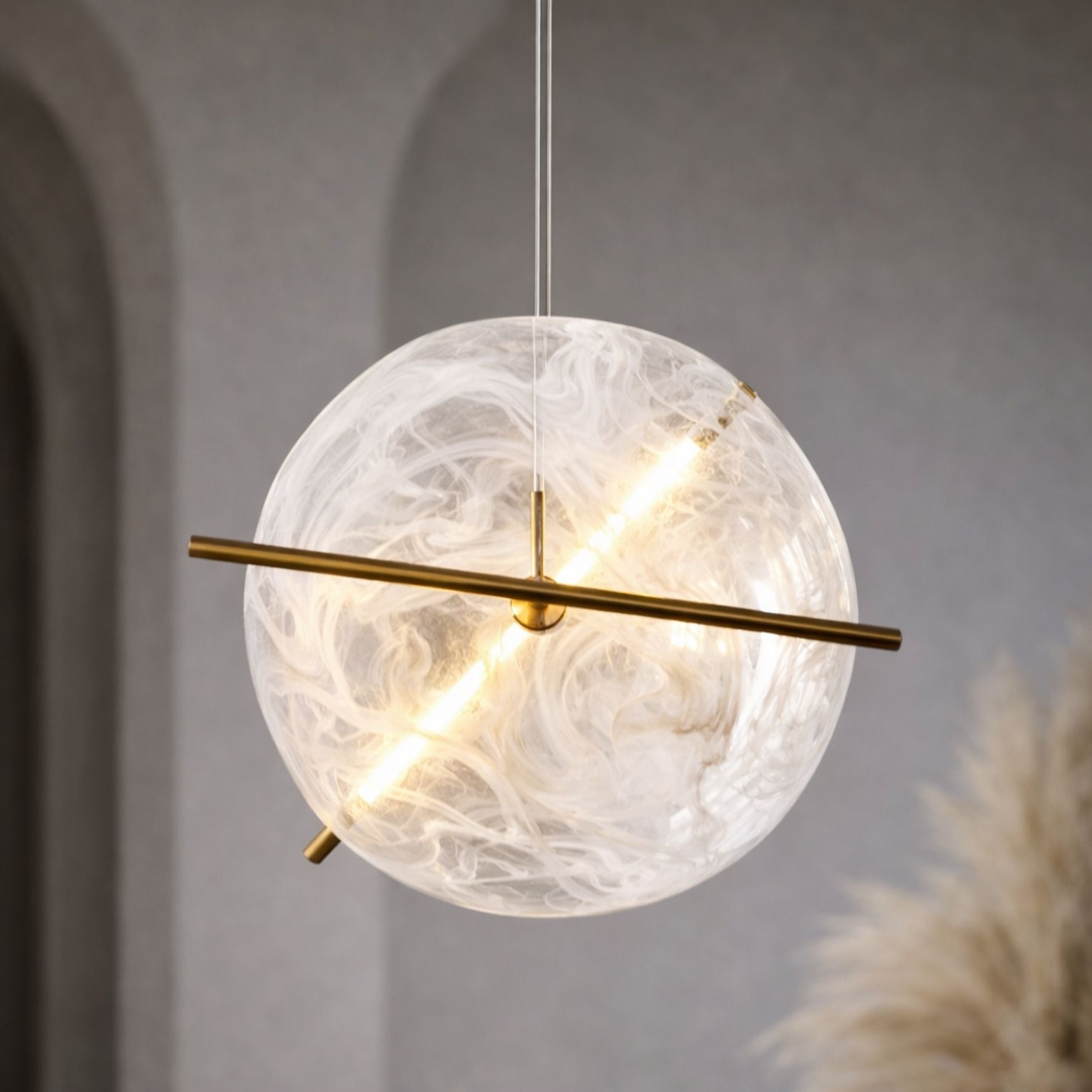 Lampa wisząca LED Relax mosiężna okrągła 3000K 15W z białym kloszem