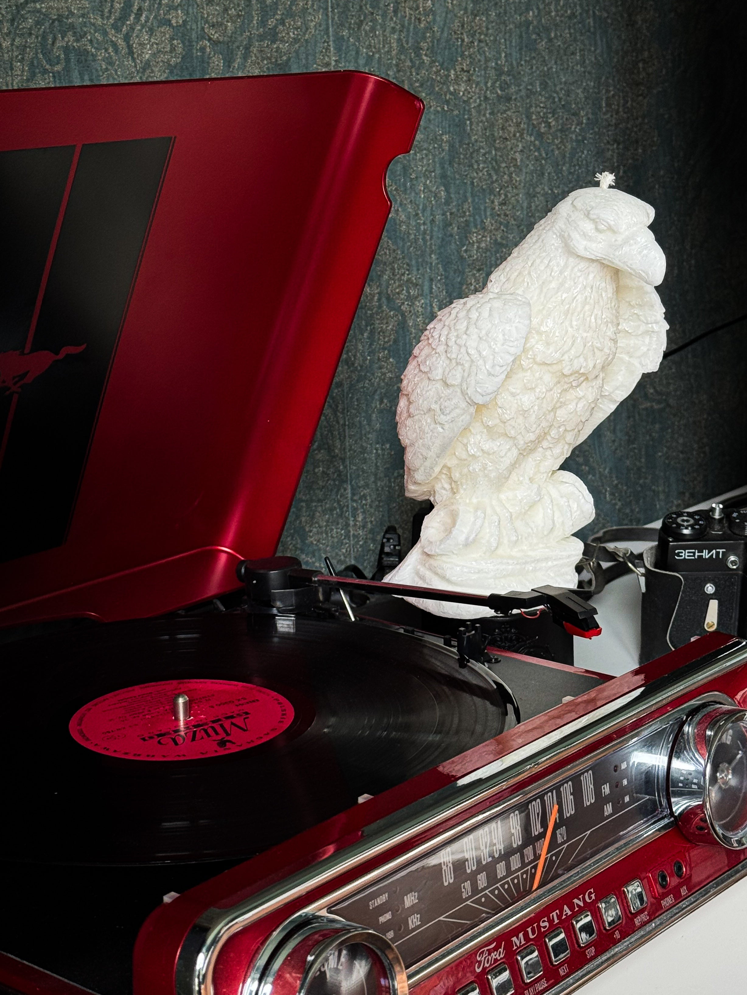 Świeca z wosku palmowego Eagle Statue 1200 g