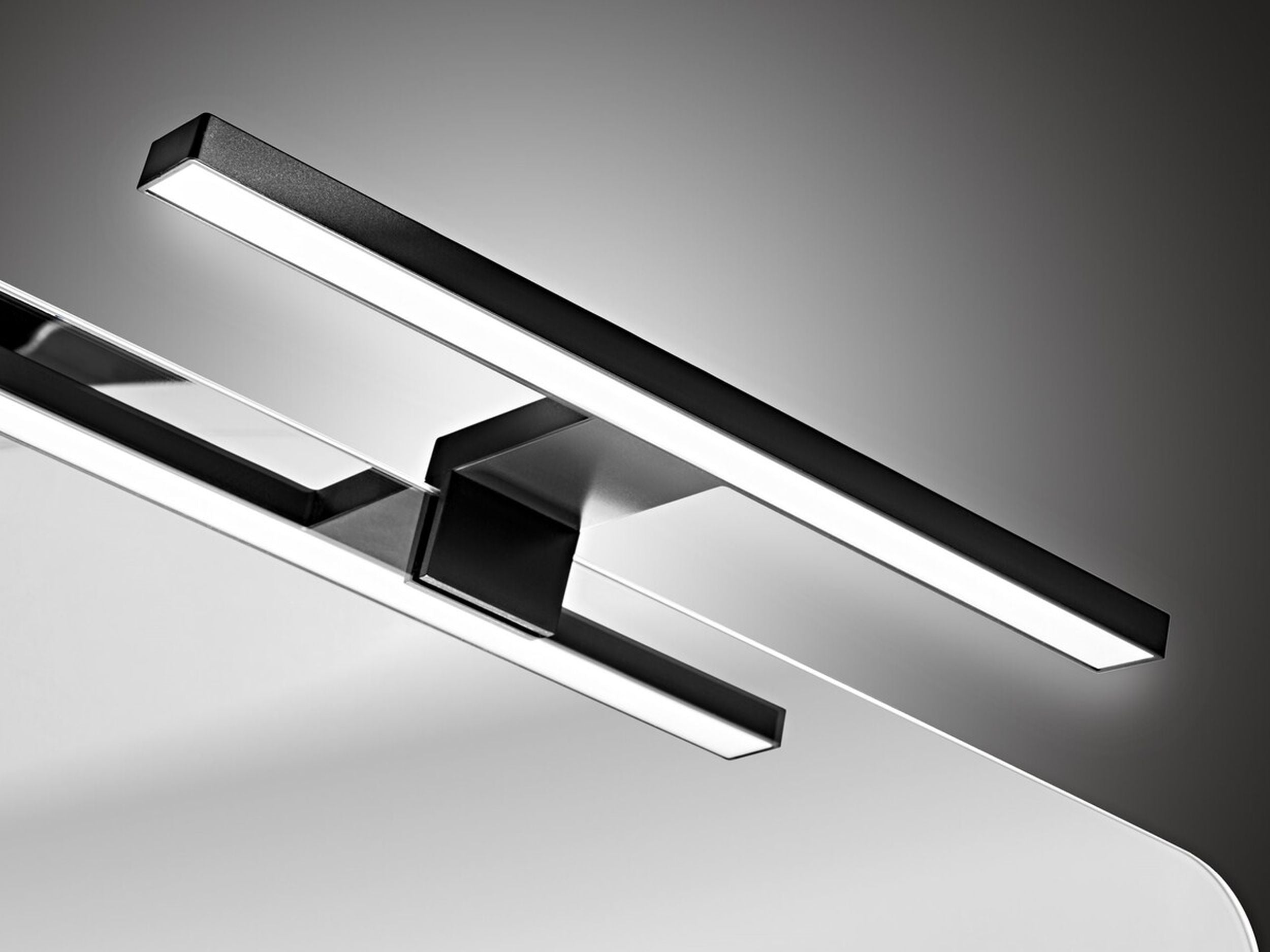 Lampa łazienkowa Juliet LED 30 cm czarna