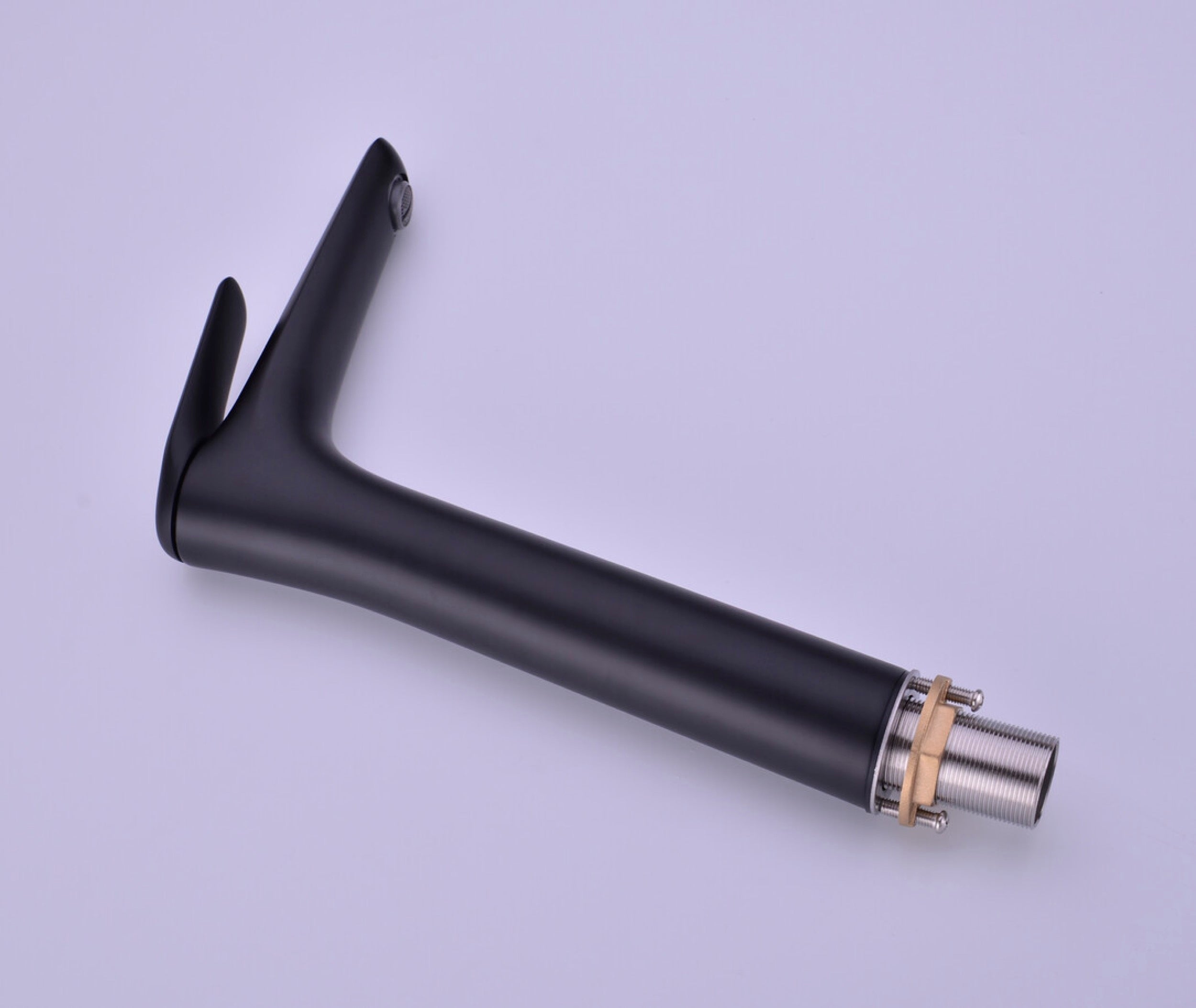 Bateria umywalkowa Niagara 29 cm czarna