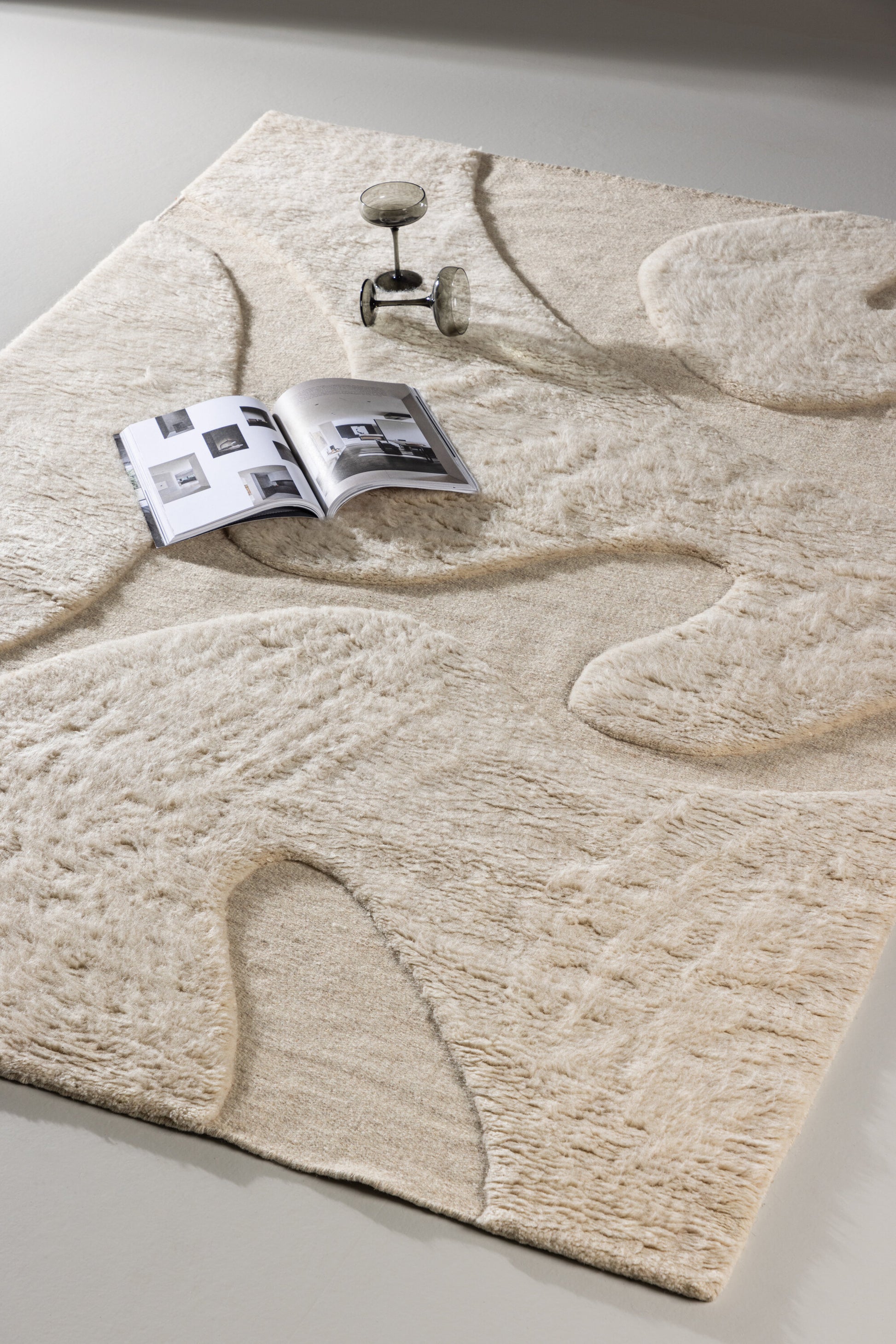 61534_102_1_m