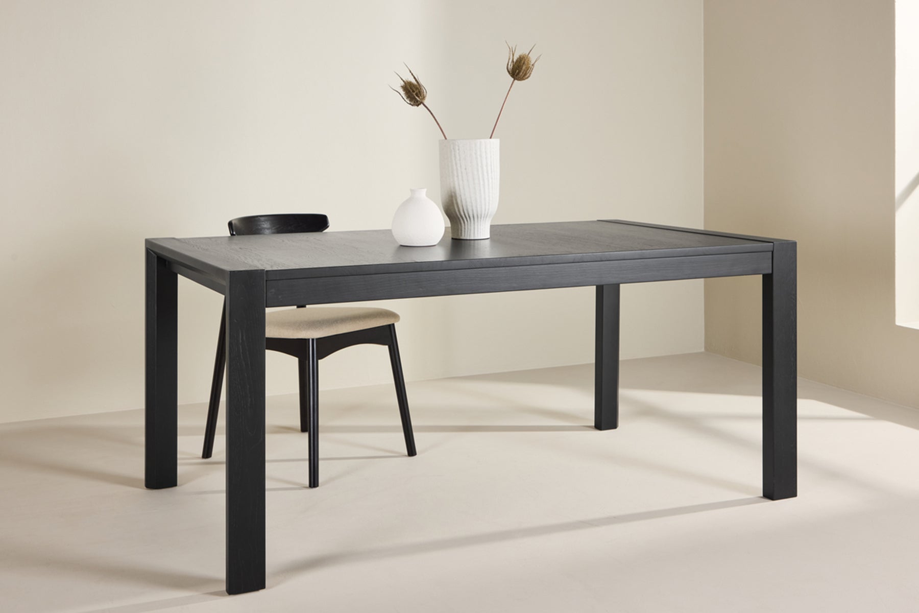 Stół do jadalni drewniany rozkładany Slider 170-250x95 cm dąb czarny