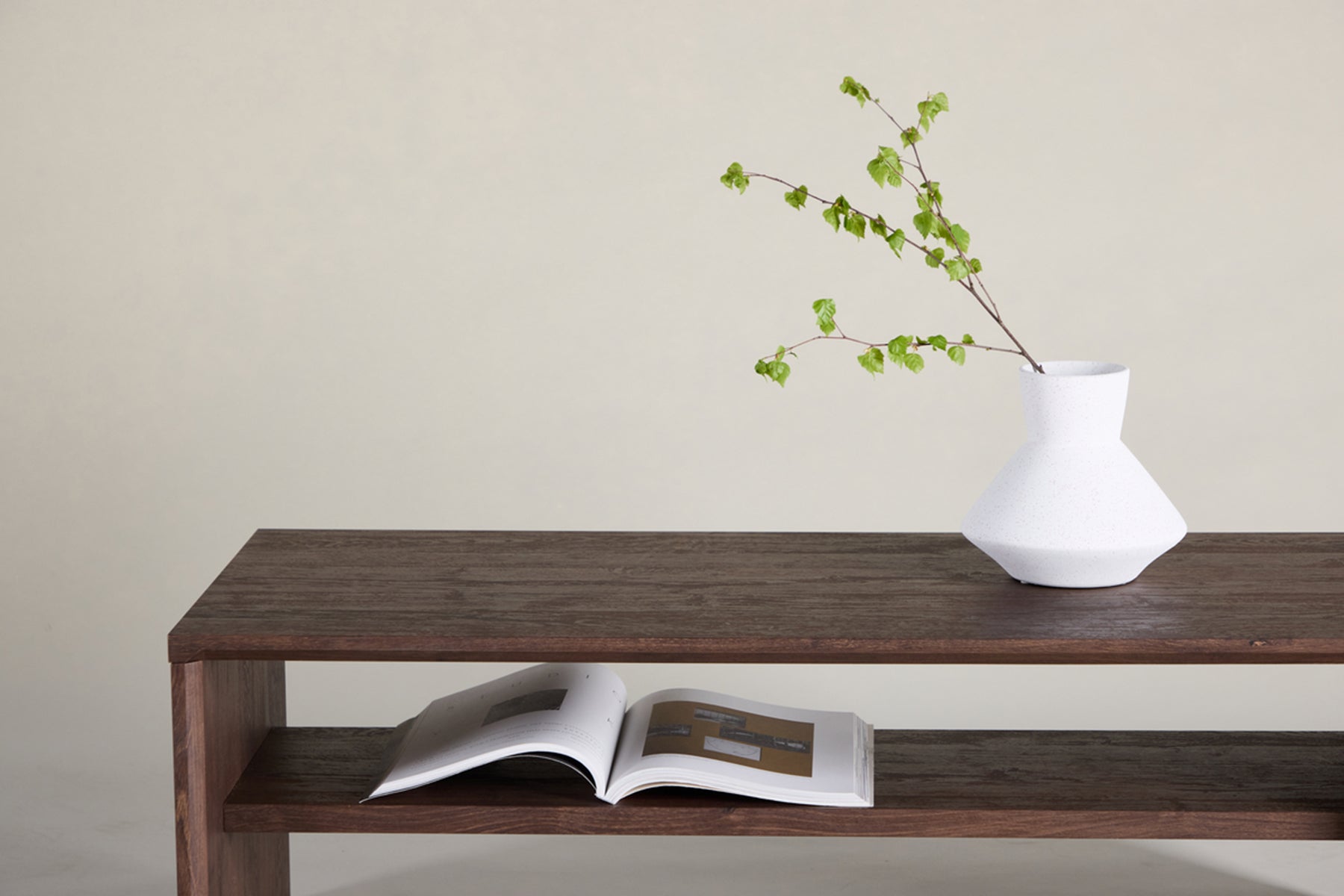 Stolik kawowy Lorren 100x50 cm mokka z półką