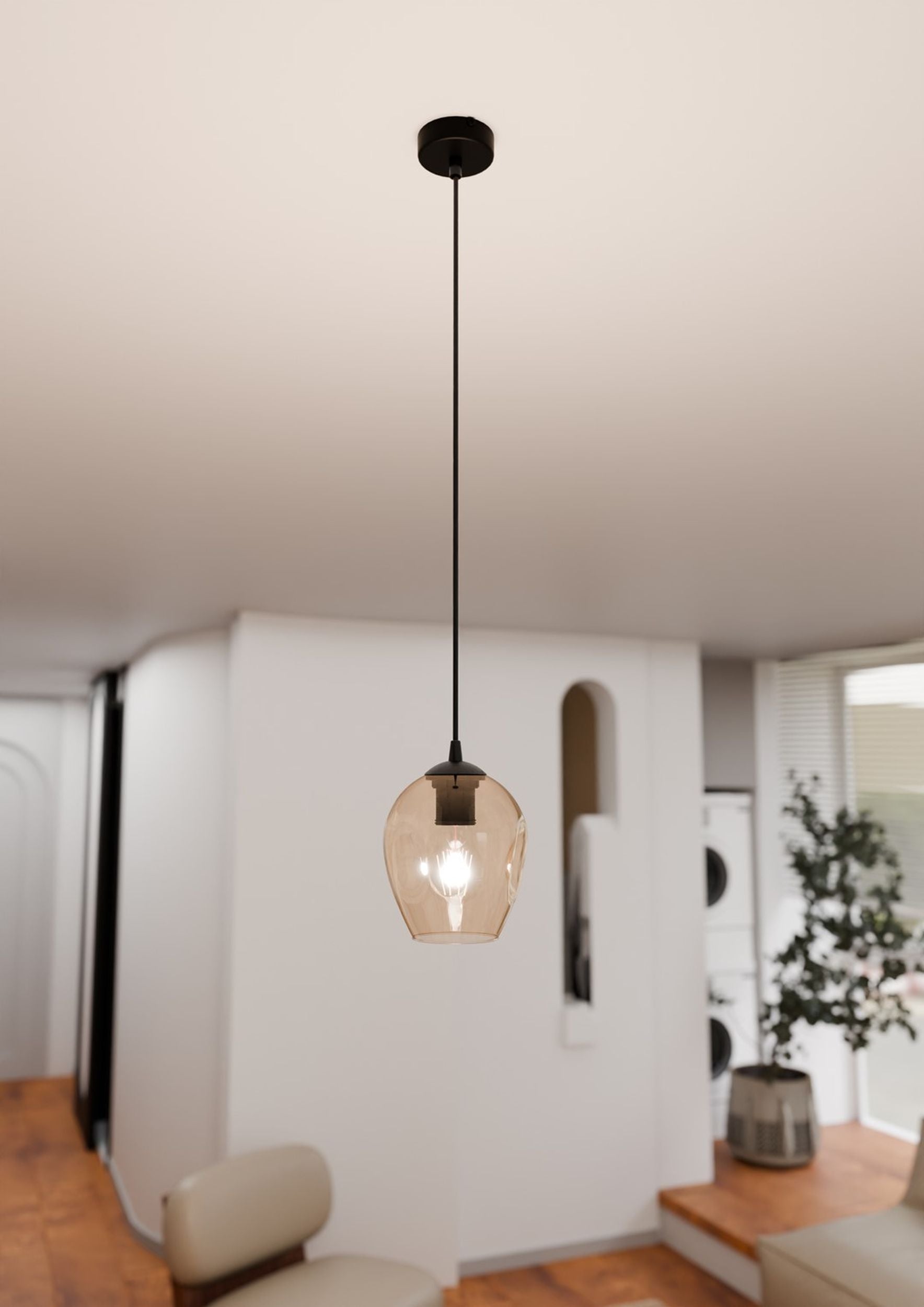 Lampa wisząca Istar czarna z miodowym kloszem x1